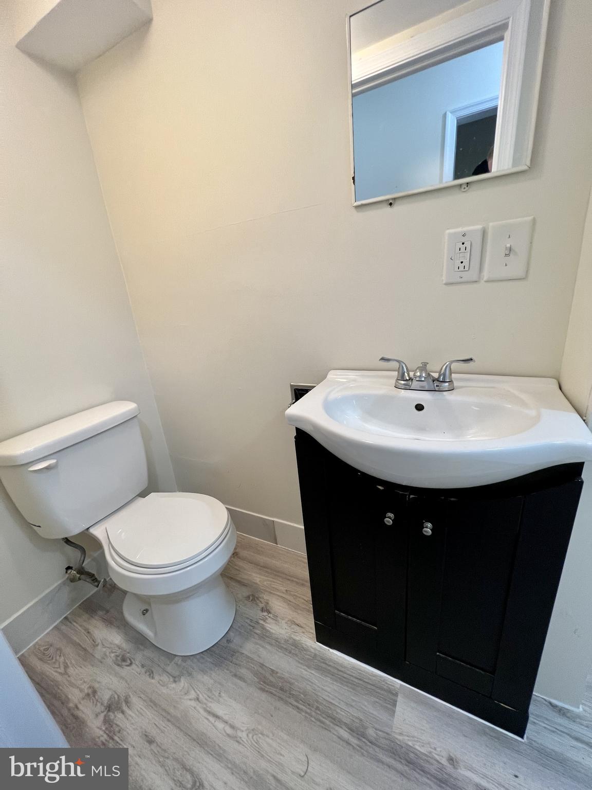 TEMPLE UNIVERSITY - Residential Lease