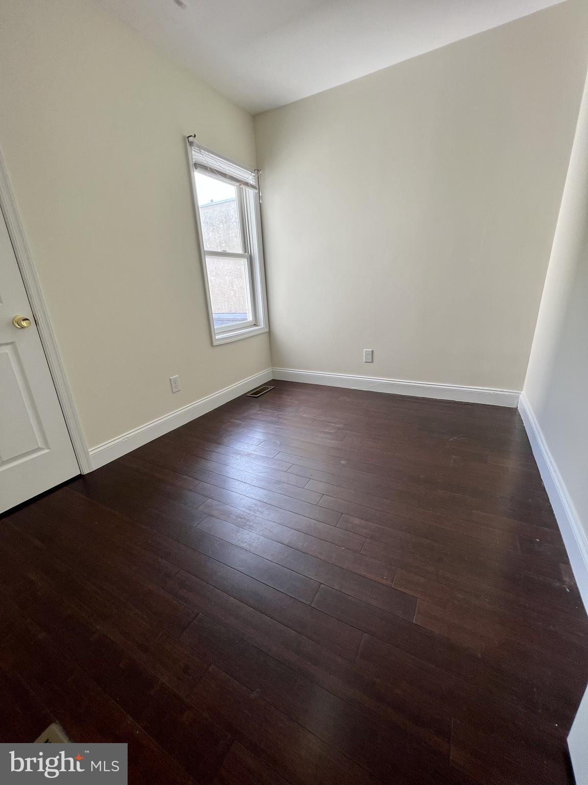 TEMPLE UNIVERSITY - Residential Lease