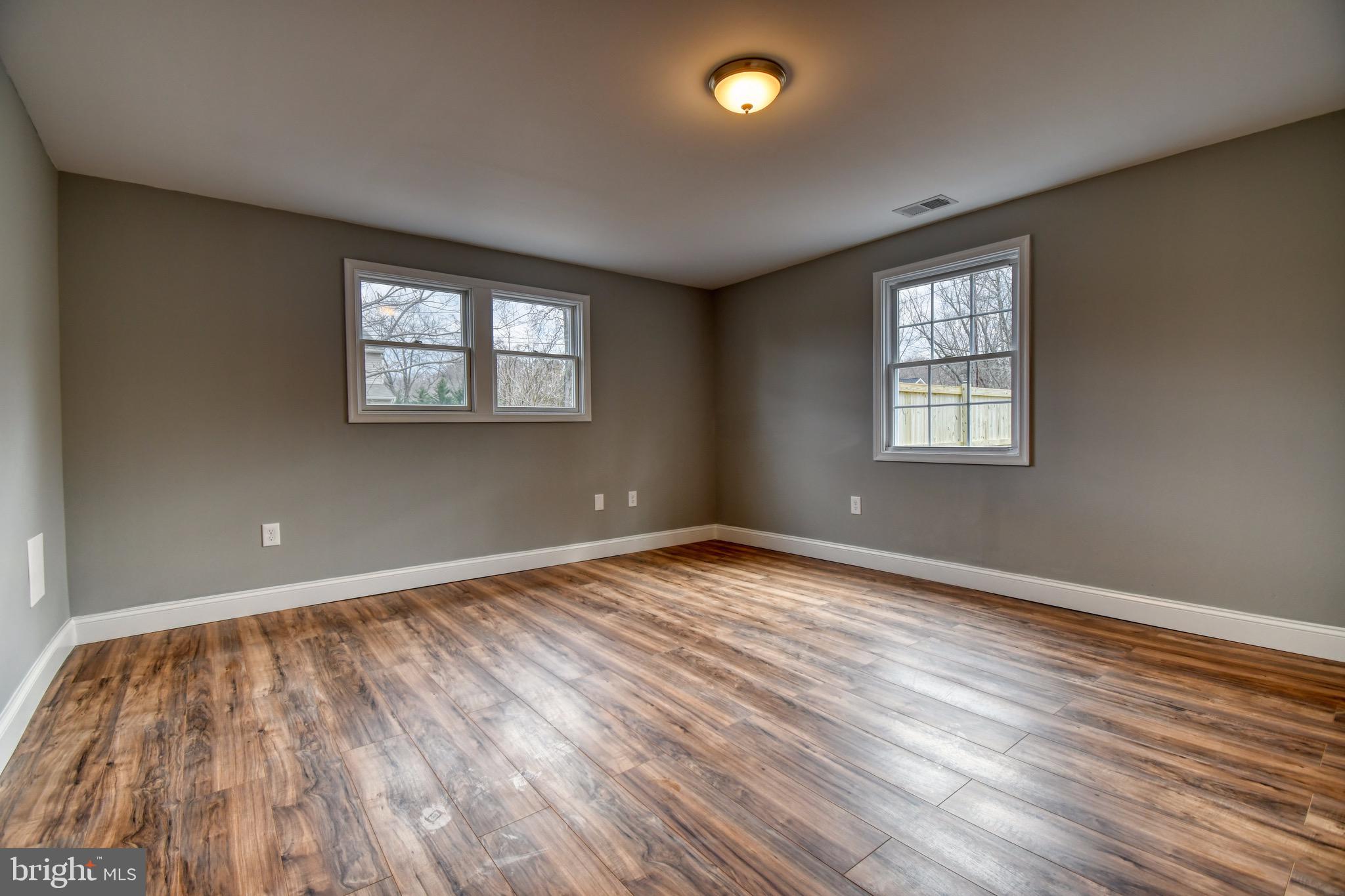 GRASONVILLE - Residential