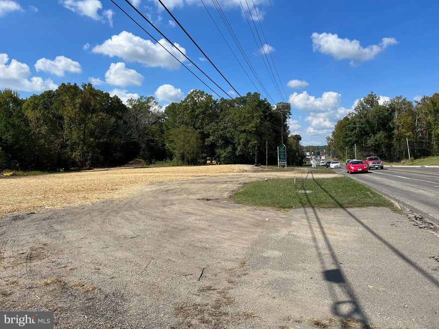 This listing is 3.85 acres of a total 6-acre commercial property in Leonardtown, Maryland. Don't miss the chance to invest in this thriving and picturesque community. Whether you're looking to create a retail haven, upscale office space, or a dining destination, this property has all the ingredients for success. With its size and location near Patuxent Naval Air Station, this property is a blank canvas, ready to be developed according to your vision. Located near schools, a hospital, and a college, this property is also perfectly poised to cater to the needs of students, faculty, and staff. This offers great opportunities for businesses focused on education and healthcare services.