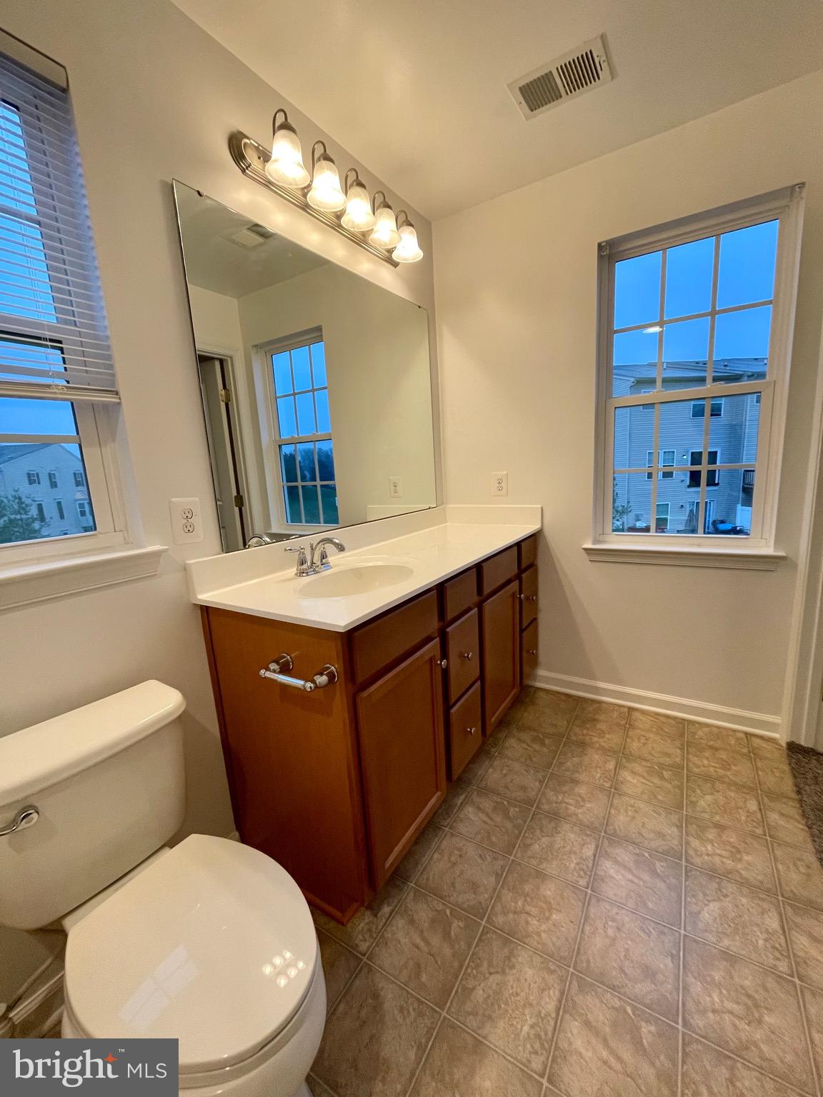 BROOKFIELD ON THE POTOMAC - Residential