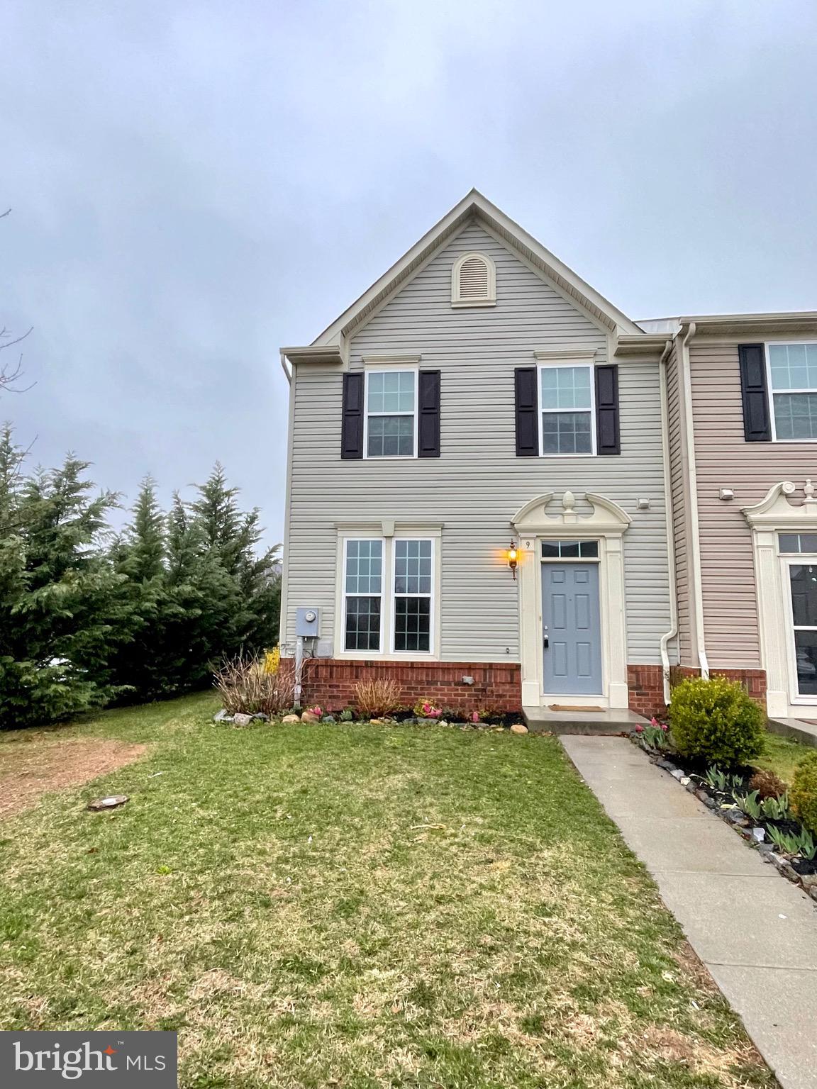 BROOKFIELD ON THE POTOMAC - Residential