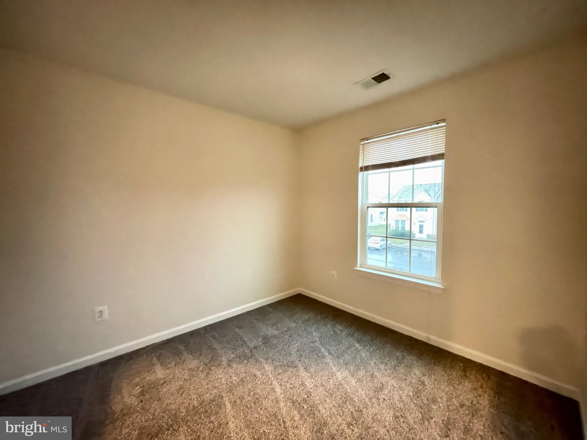 BROOKFIELD ON THE POTOMAC - Residential