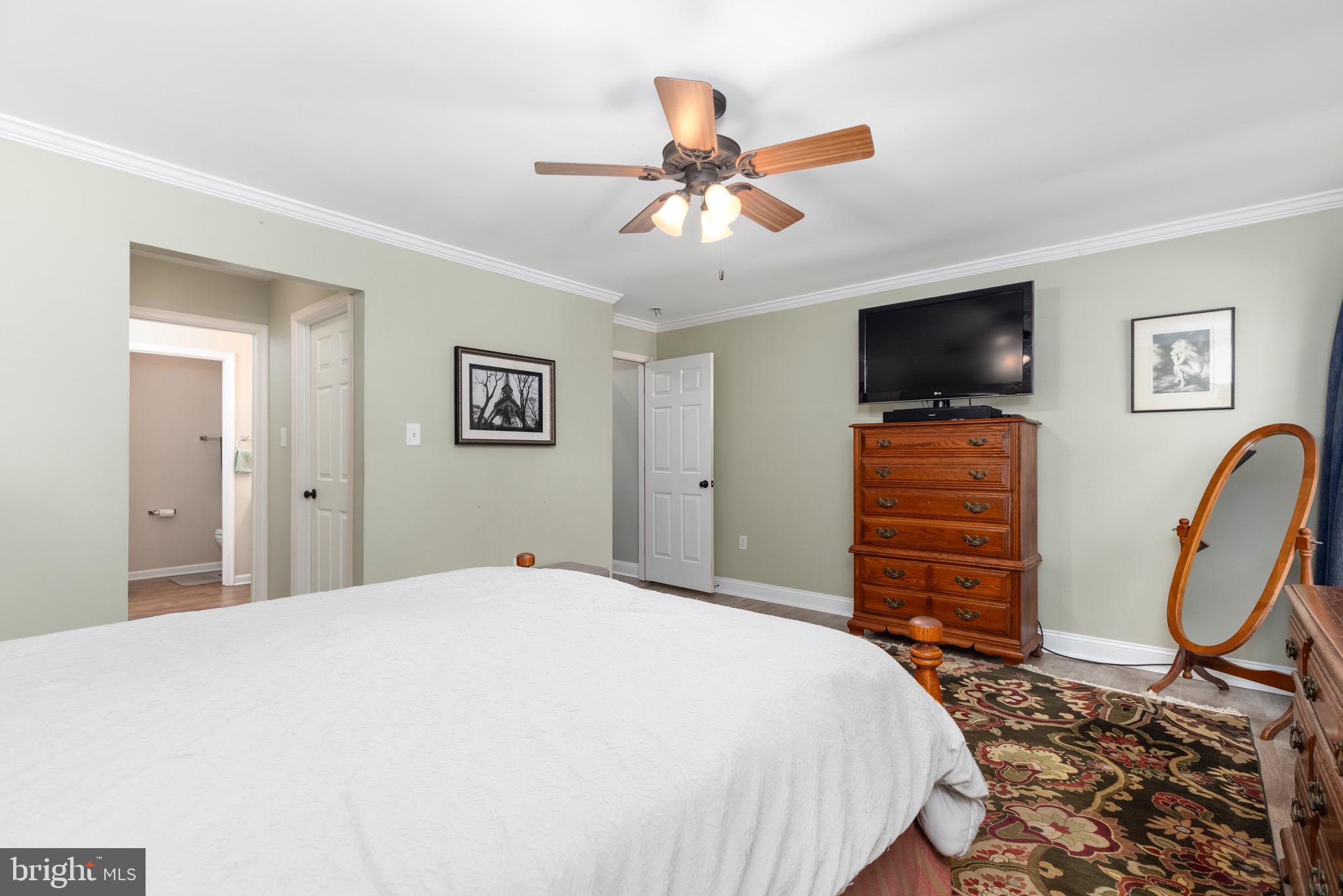 CHAPEL GREEN - Residential