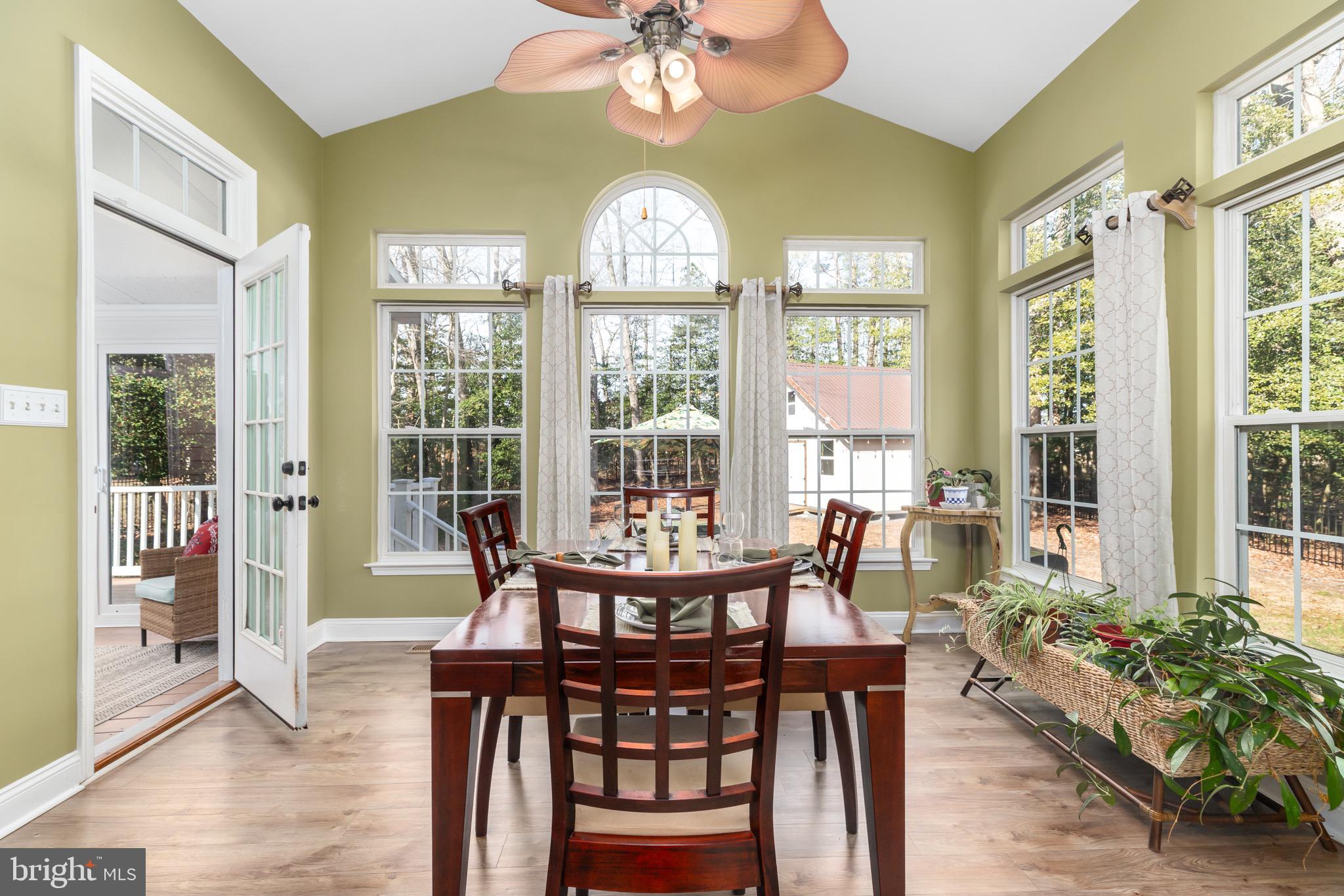 CHAPEL GREEN - Residential