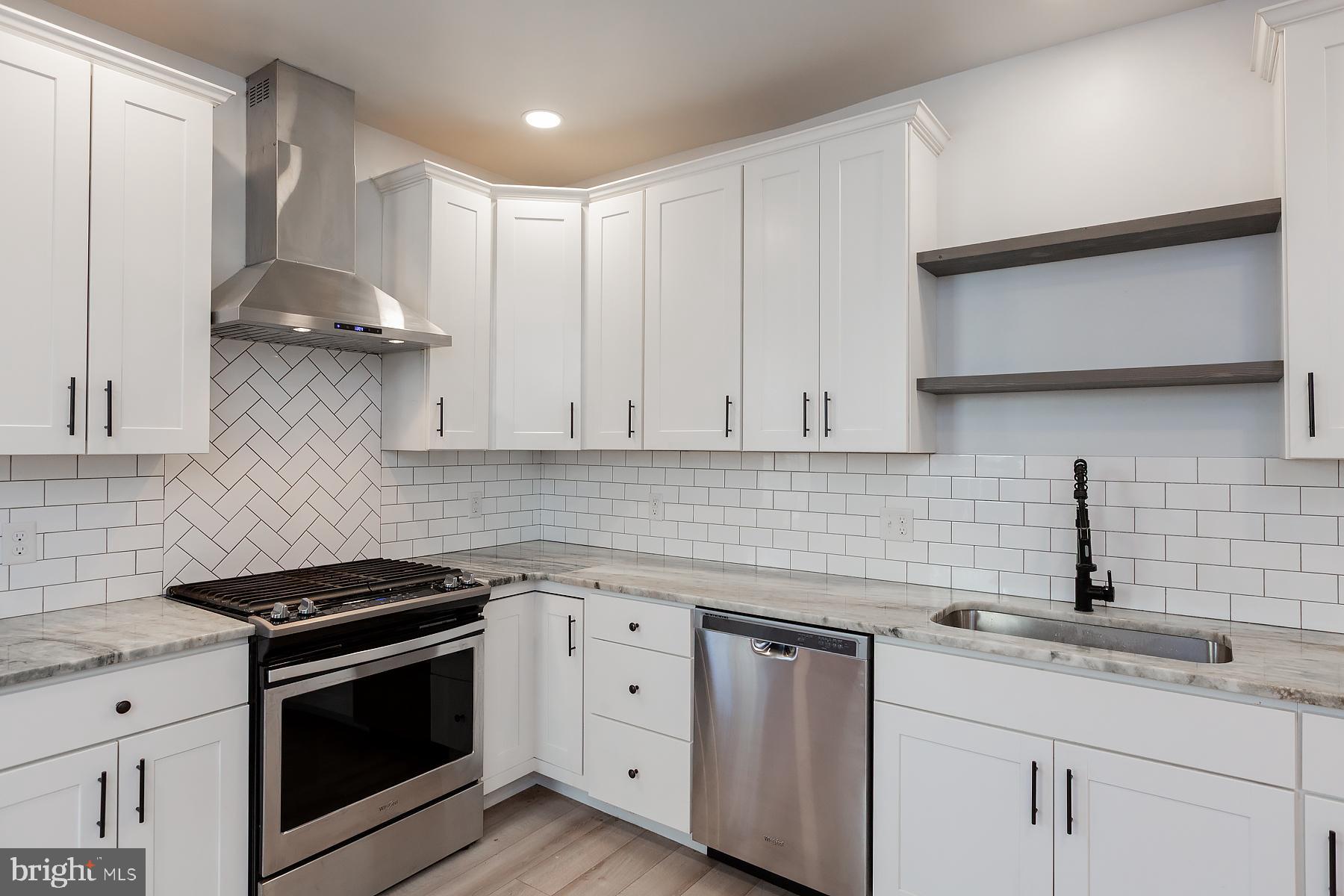 LANCASTER - Residential