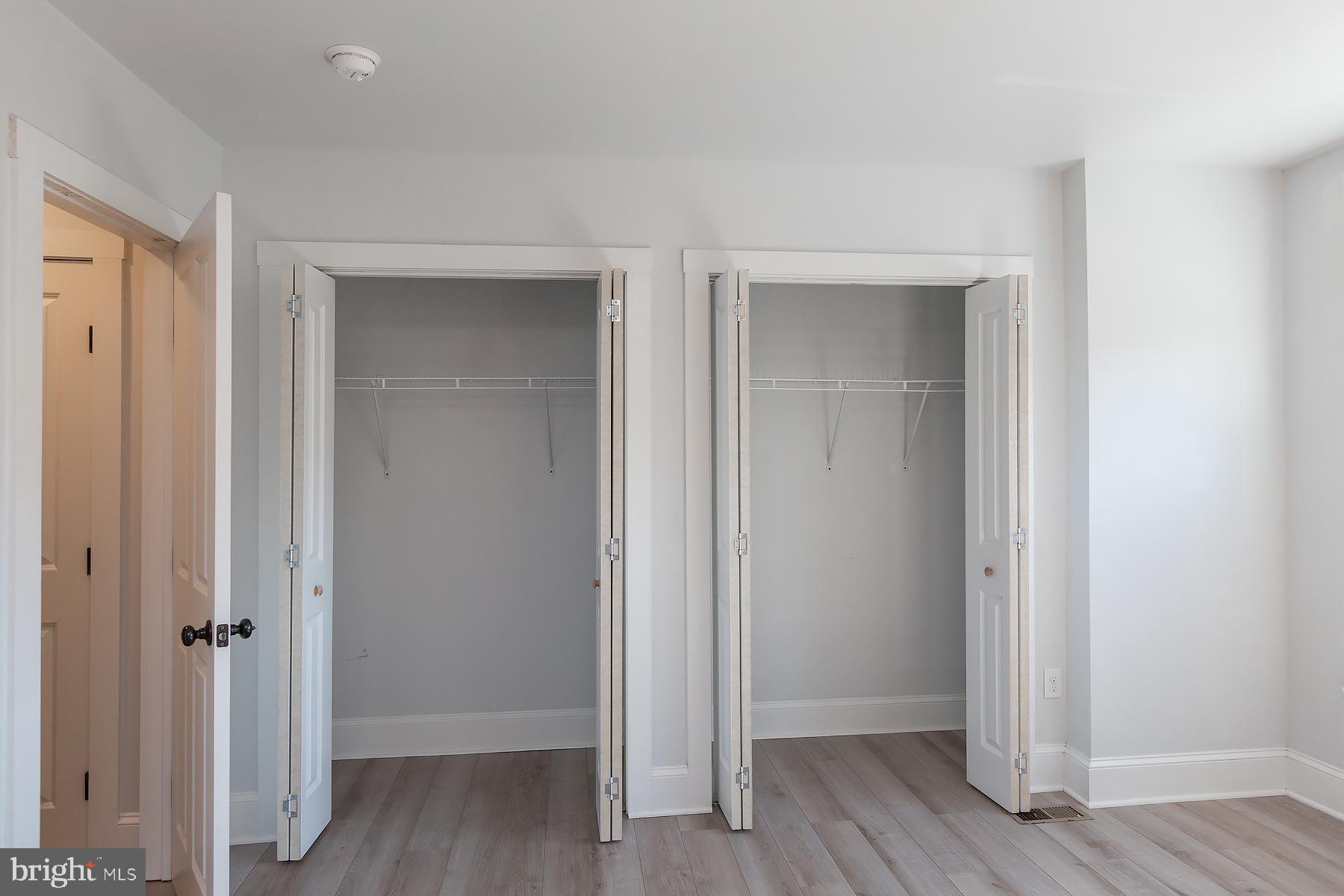 LANCASTER - Residential