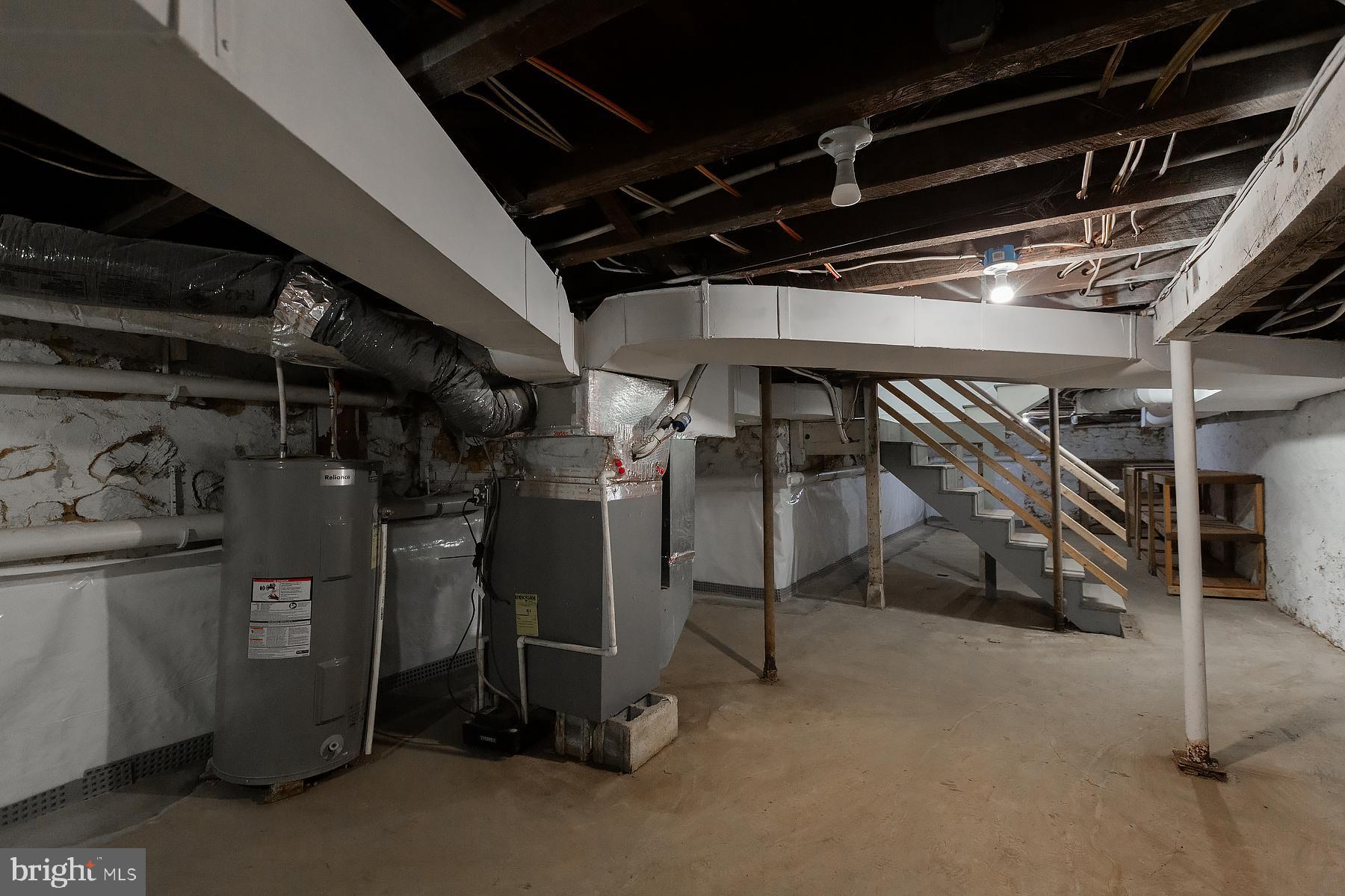 LANCASTER - Residential