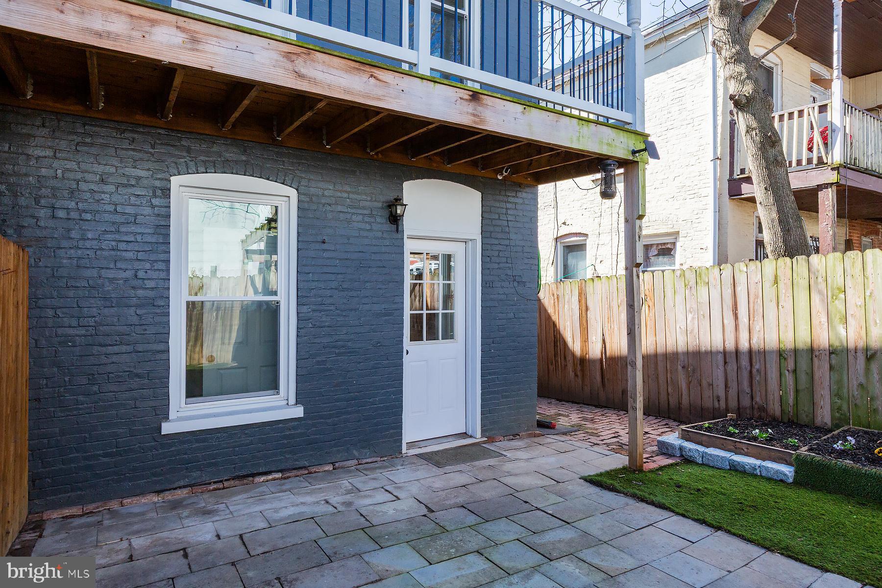 LANCASTER - Residential