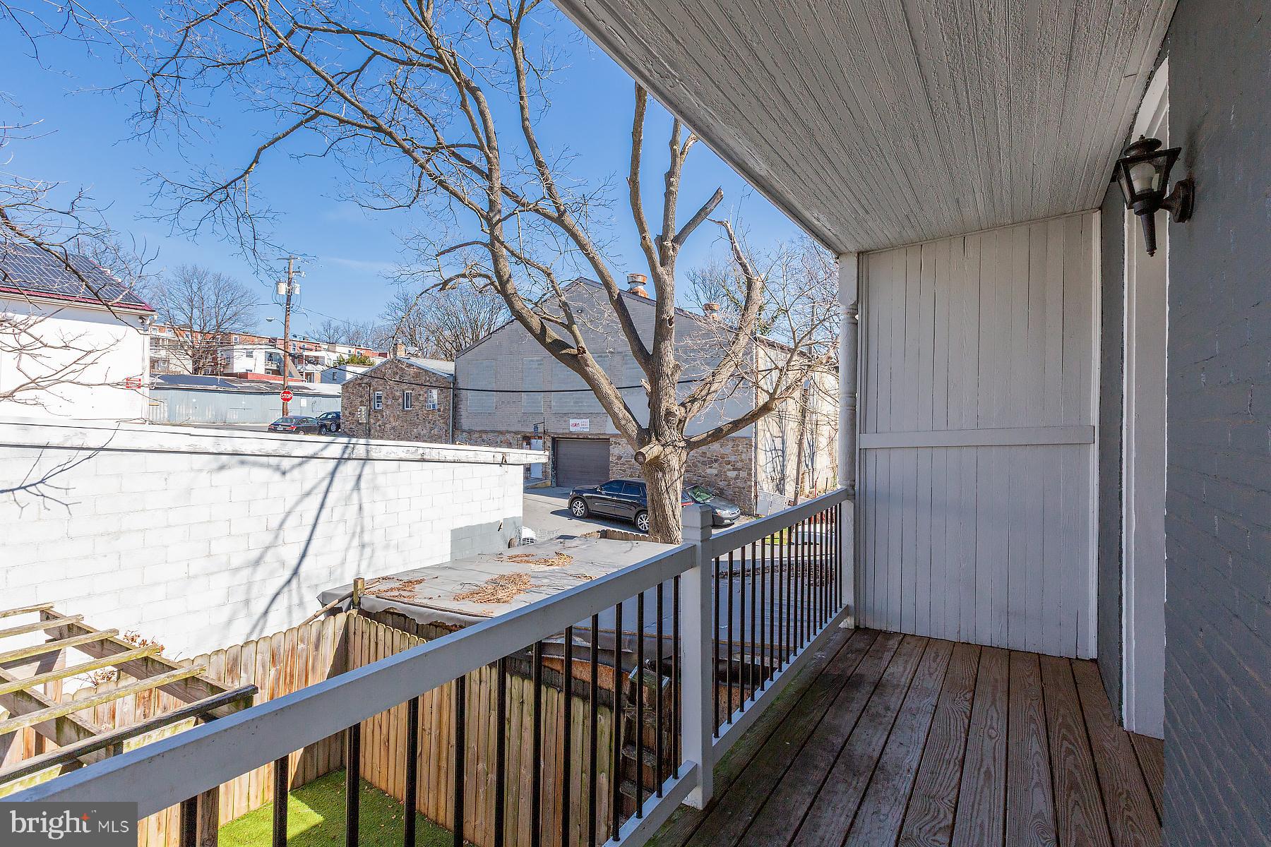 LANCASTER - Residential