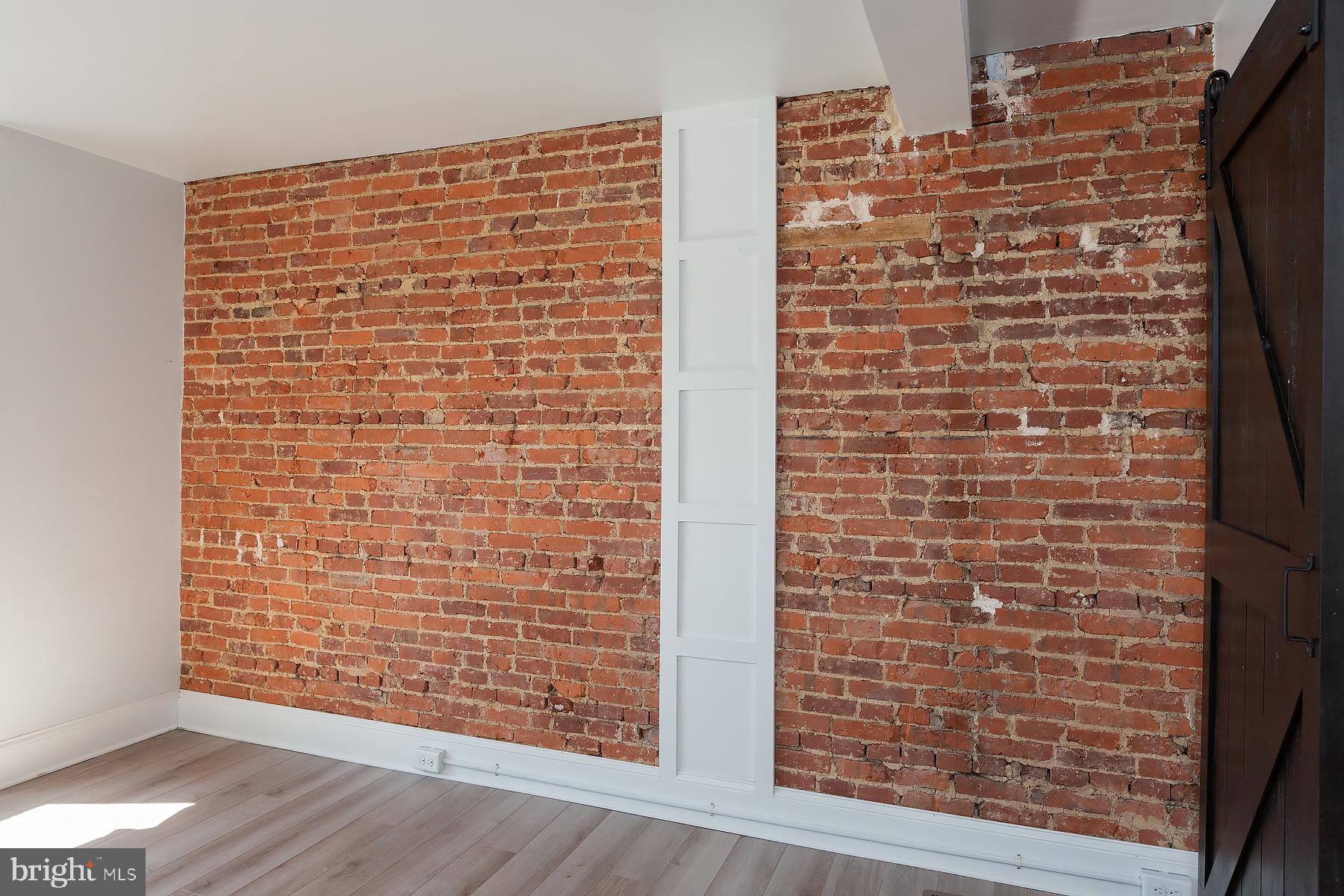 LANCASTER - Residential