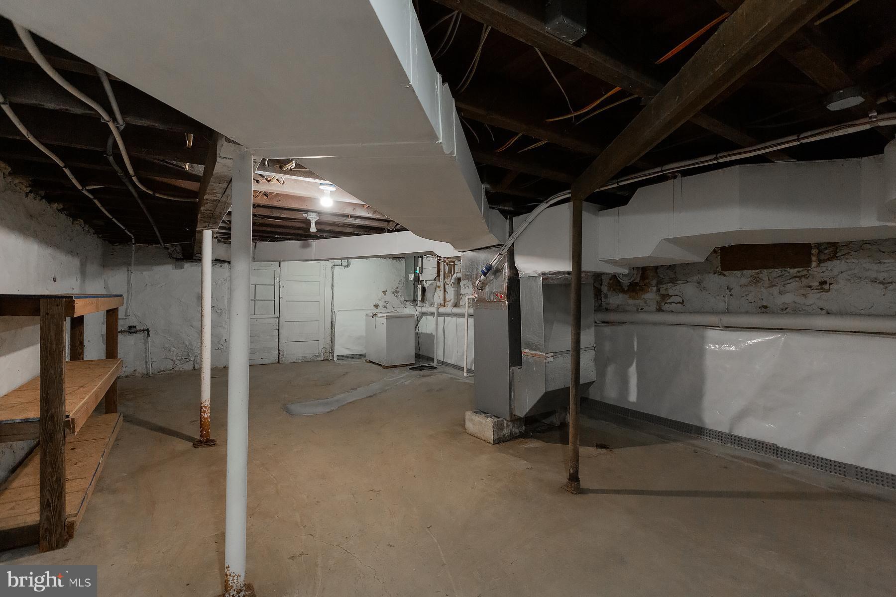 LANCASTER - Residential