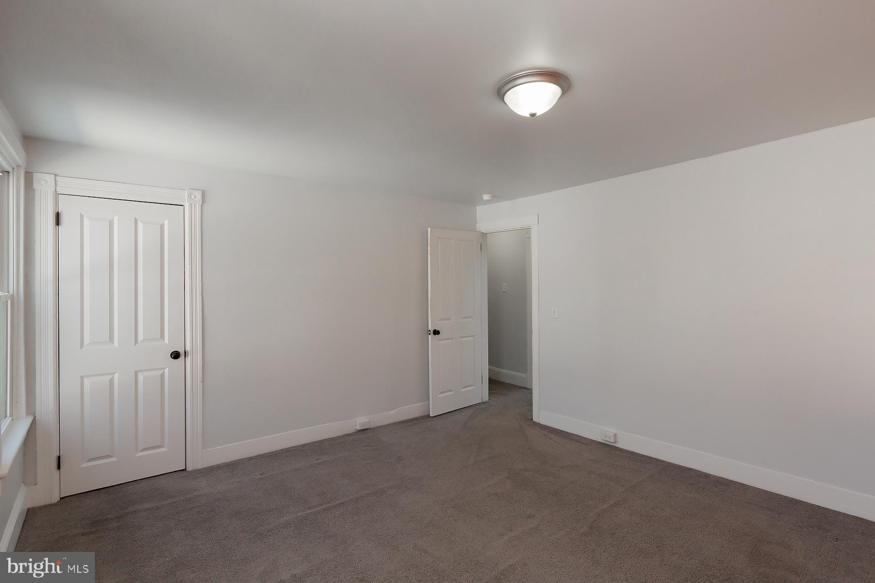 LANCASTER - Residential