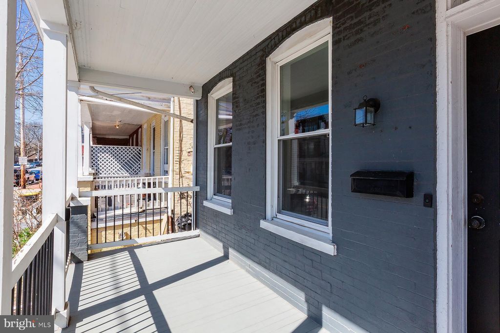 Photo of 617 E End Avenue, LANCASTER, PA 17602 (MLS # PALA2085288)