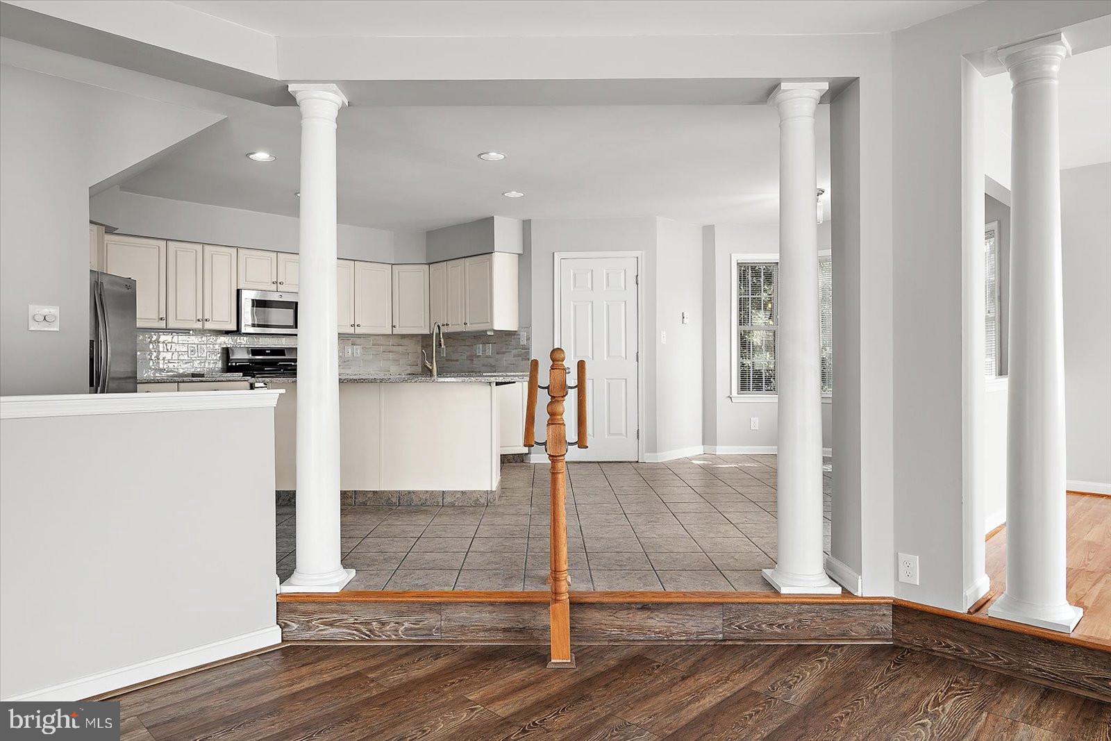 OYSTER HARBOR - Residential