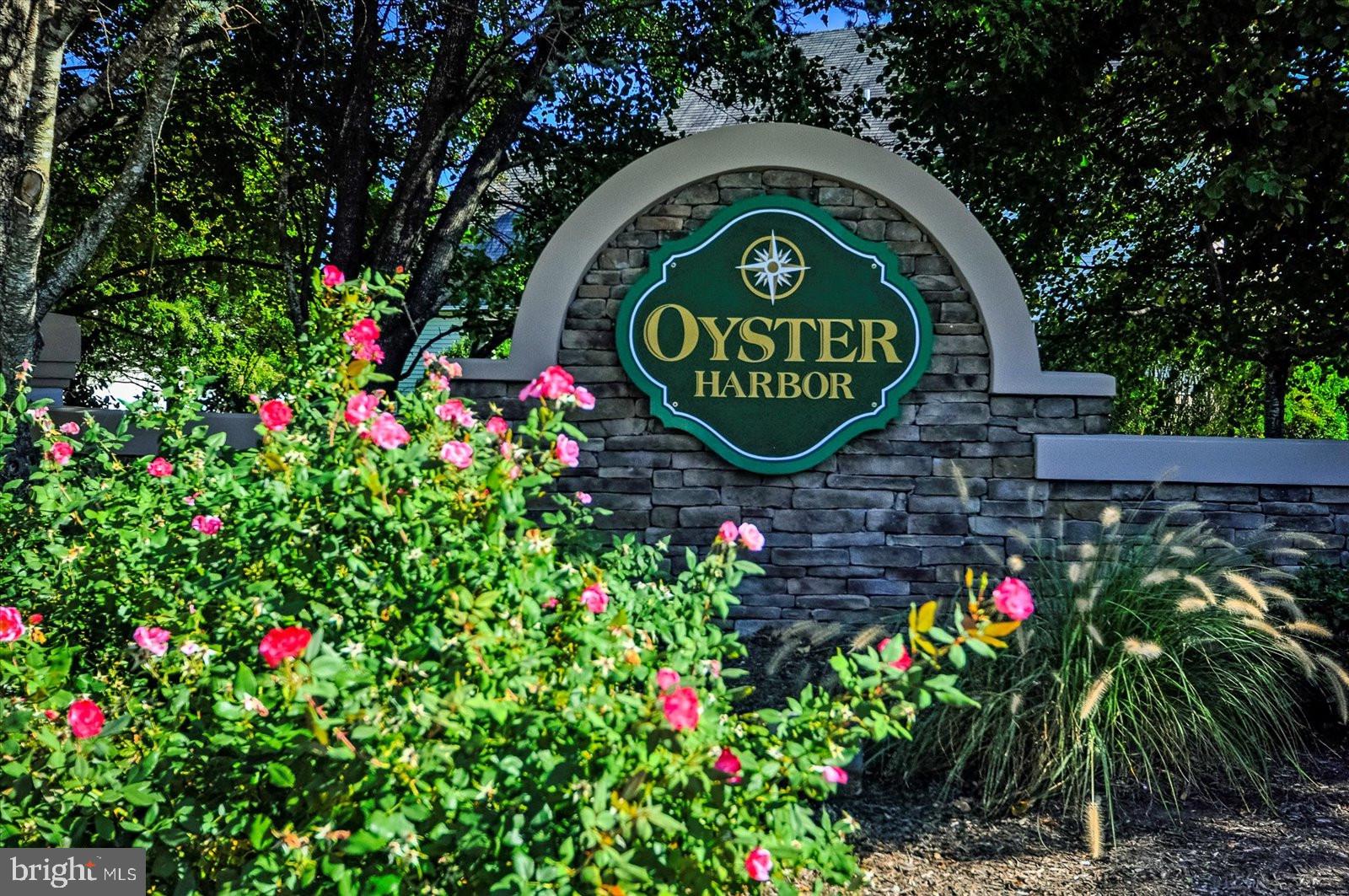 OYSTER HARBOR - Residential