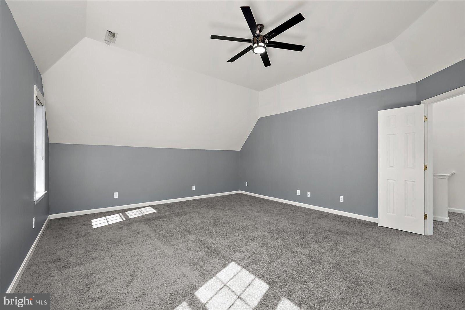 OYSTER HARBOR - Residential