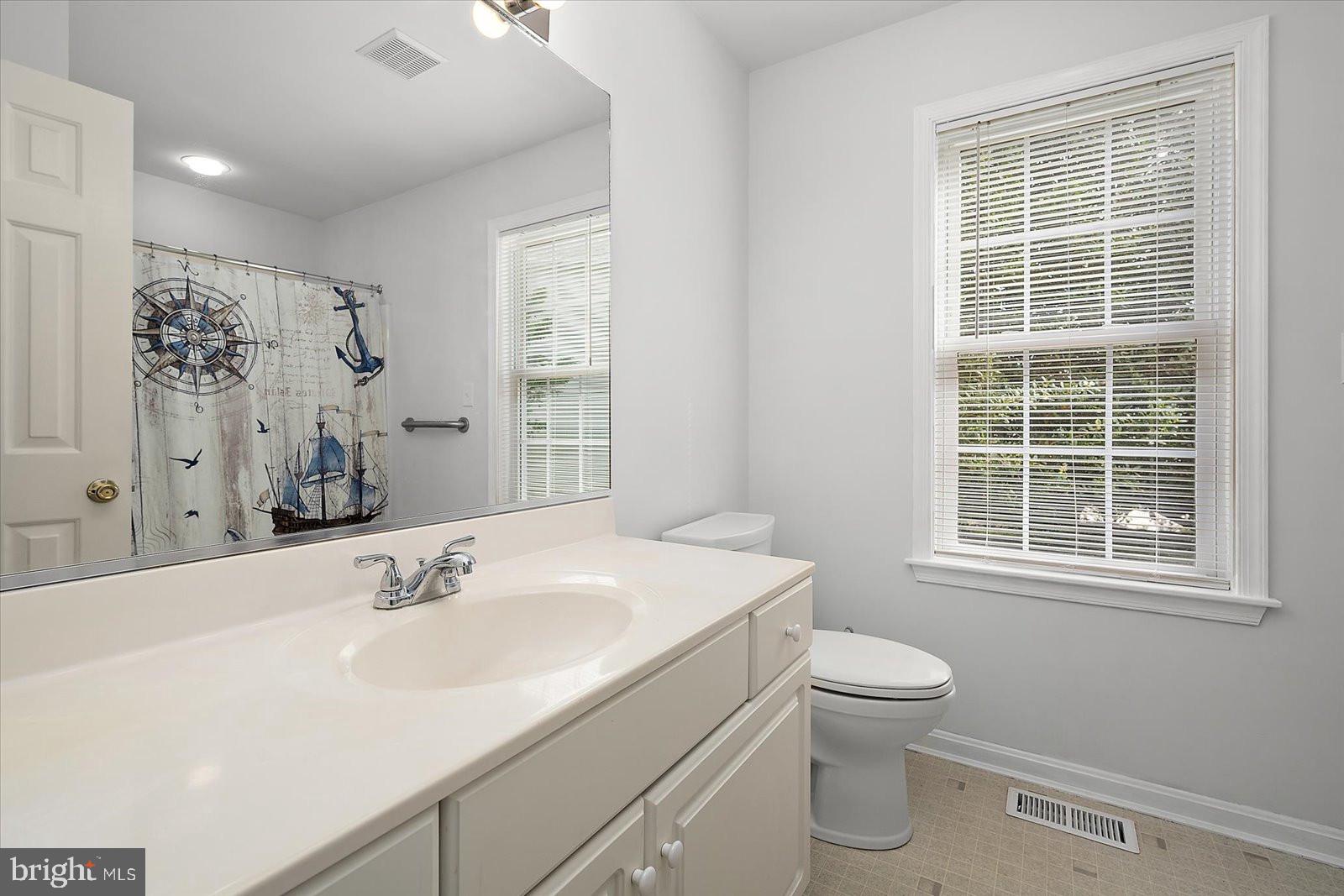 OYSTER HARBOR - Residential