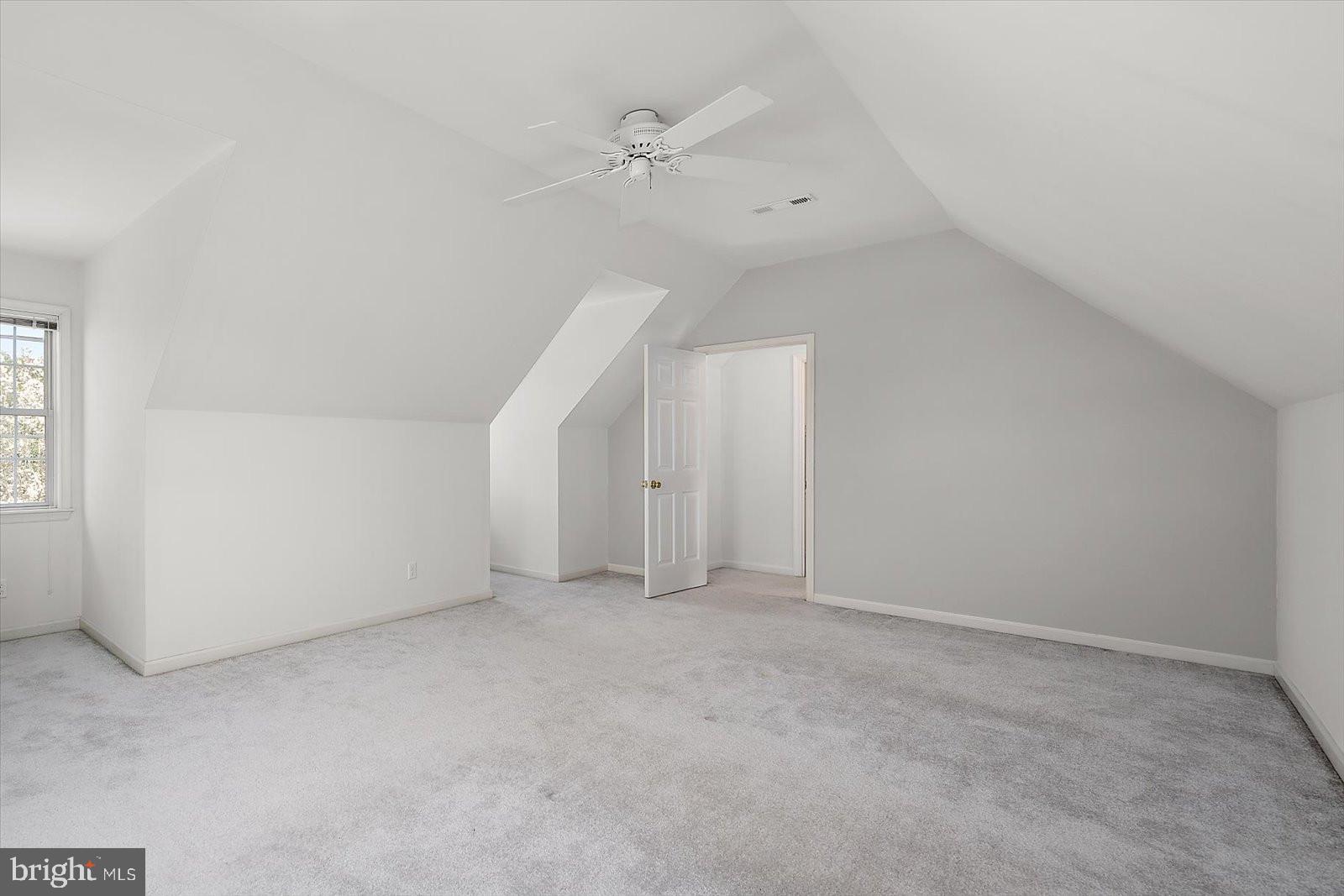 OYSTER HARBOR - Residential