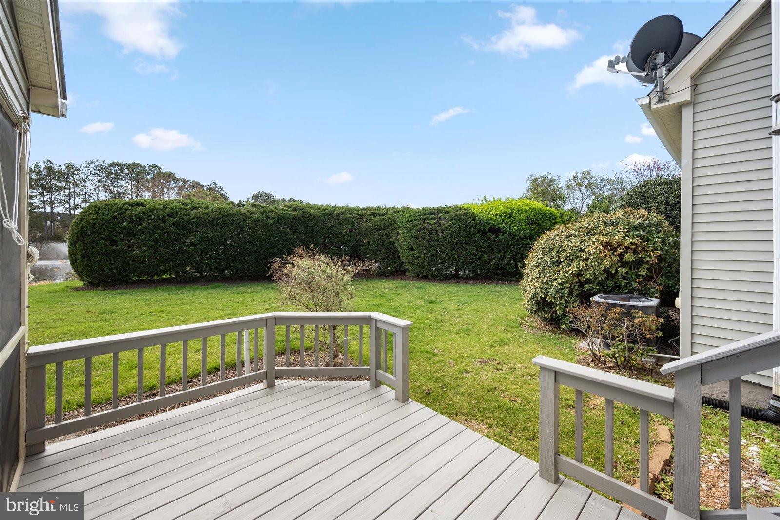 OYSTER HARBOR - Residential