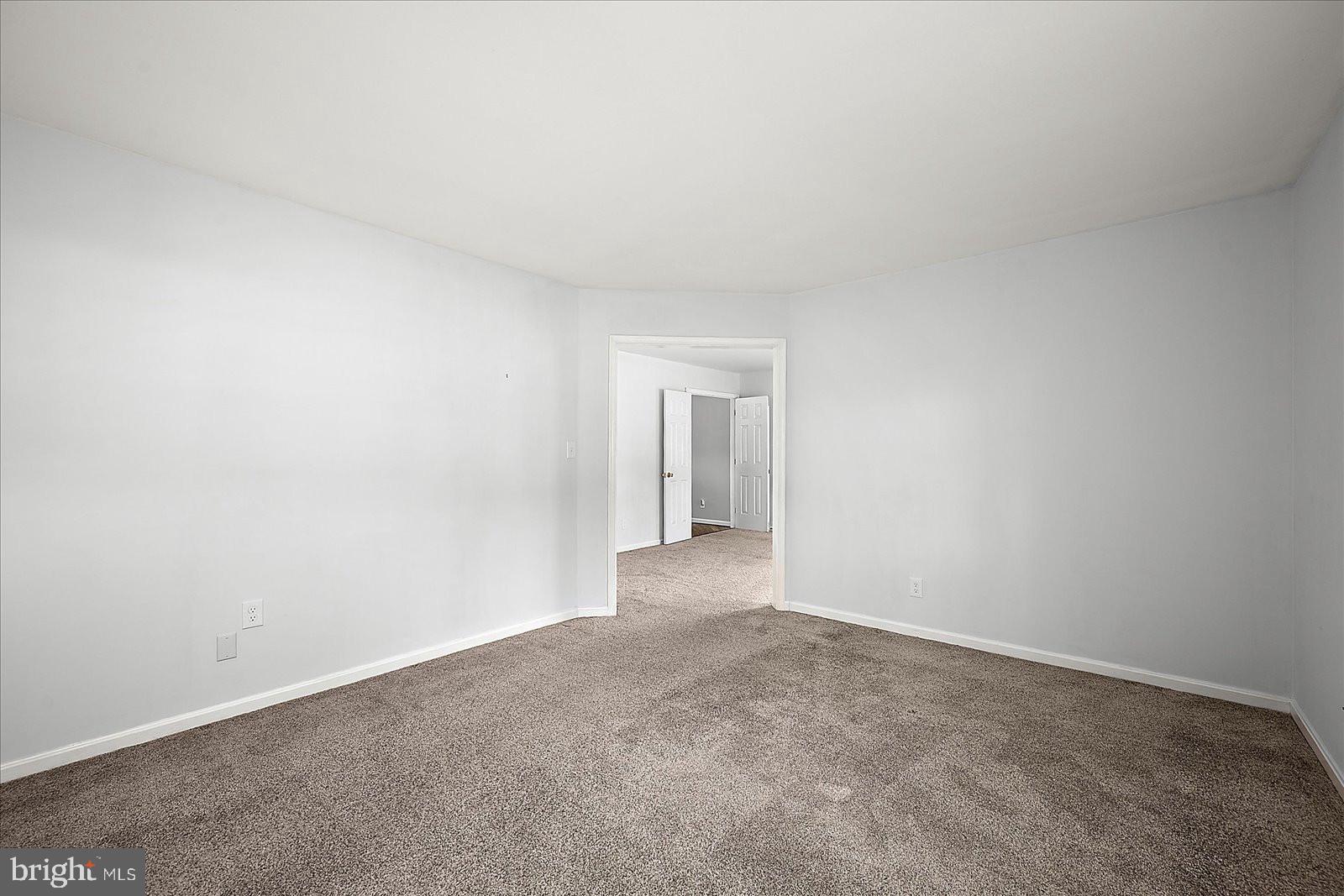 OYSTER HARBOR - Residential