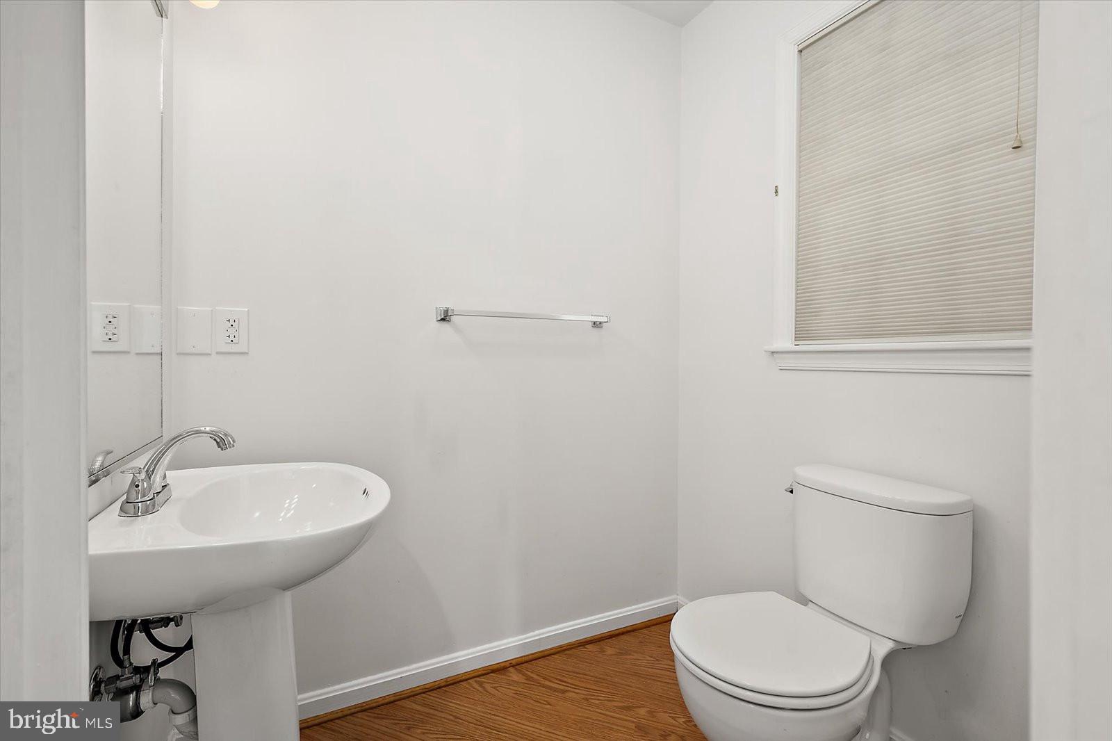 OYSTER HARBOR - Residential