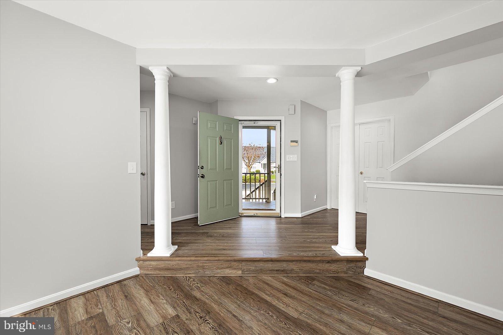 OYSTER HARBOR - Residential