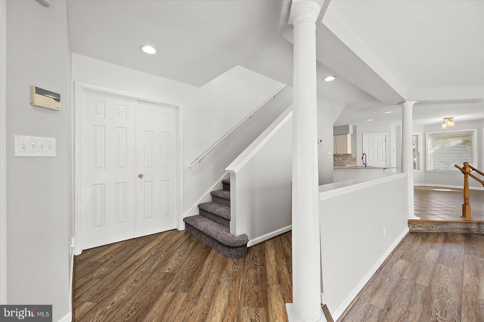 OYSTER HARBOR - Residential