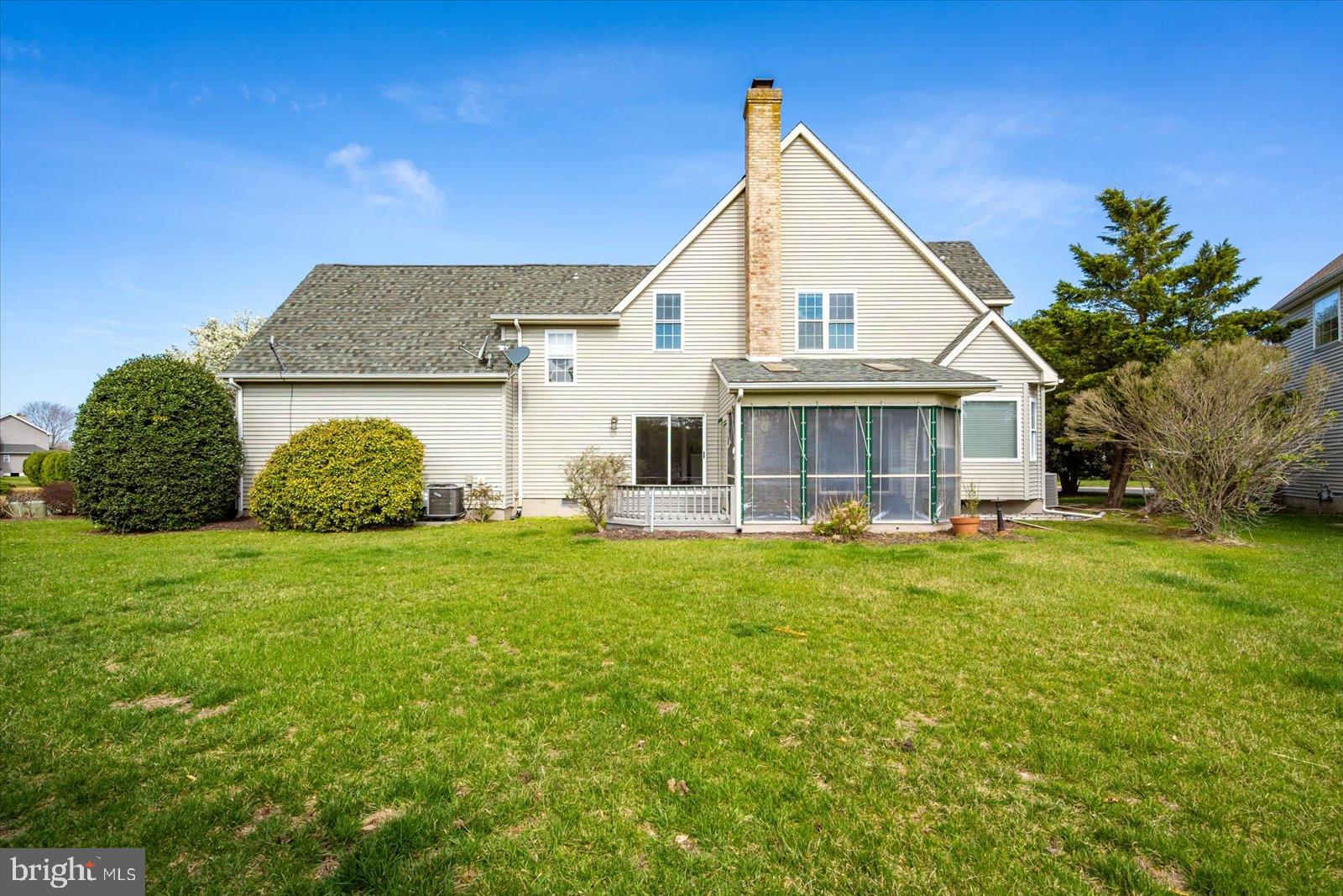 OYSTER HARBOR - Residential