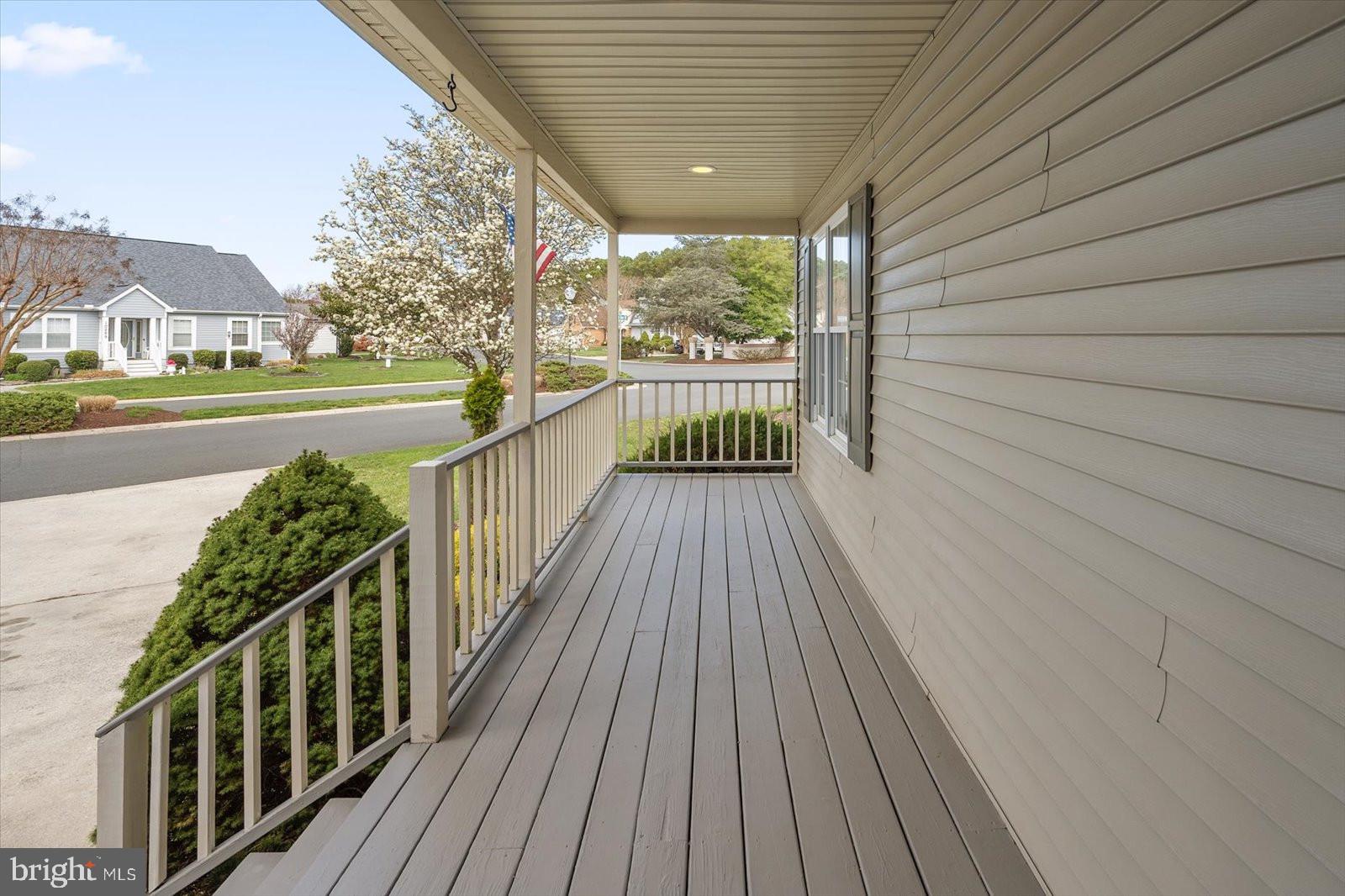 OYSTER HARBOR - Residential