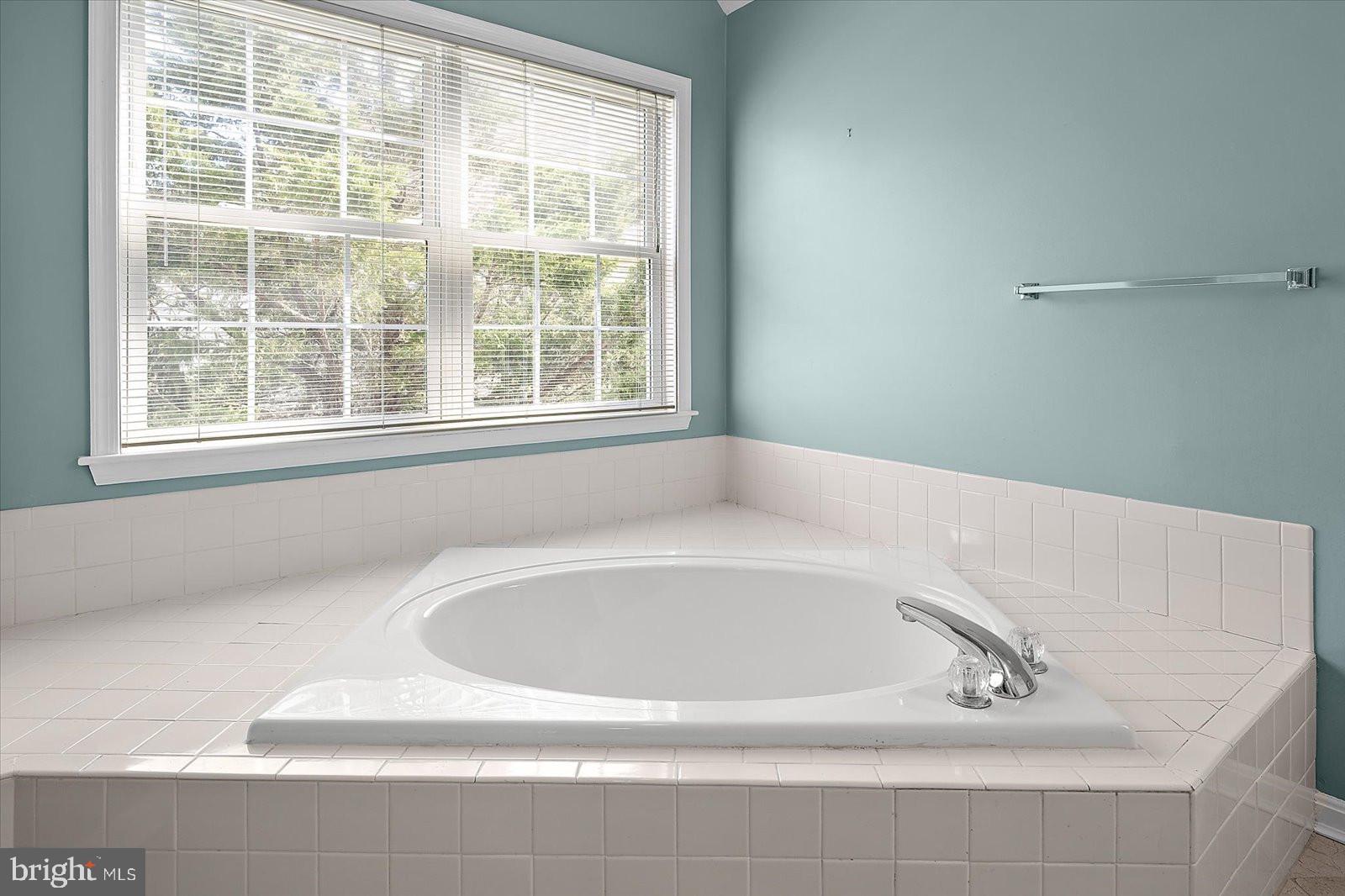 OYSTER HARBOR - Residential