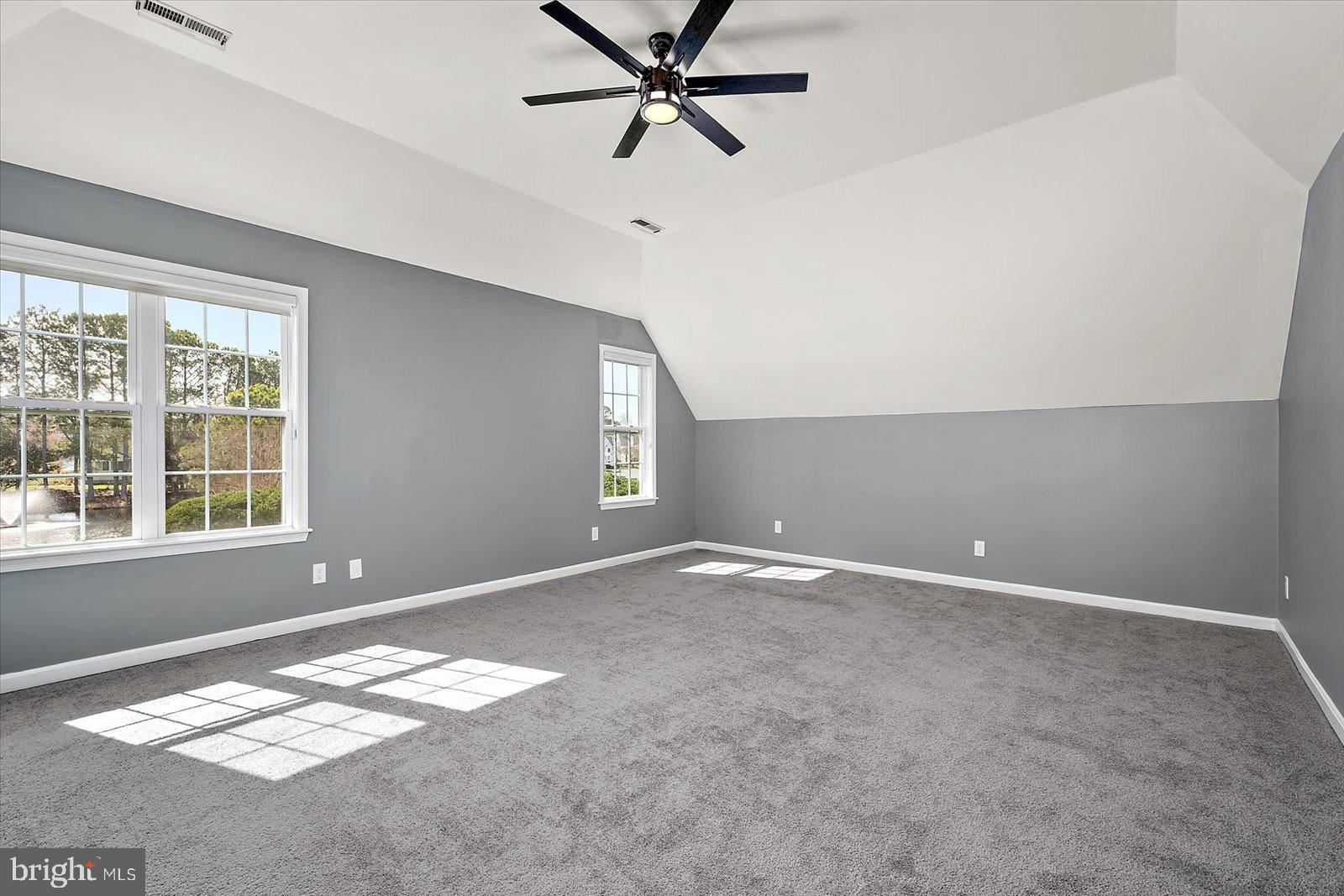 OYSTER HARBOR - Residential