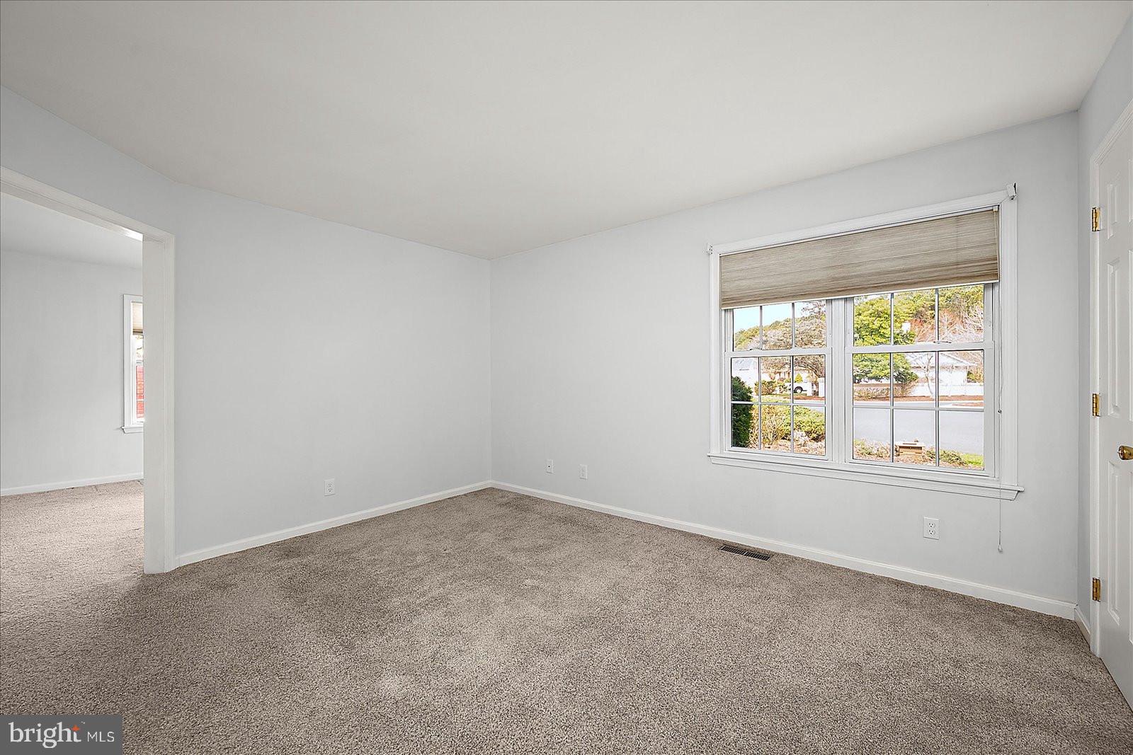 OYSTER HARBOR - Residential