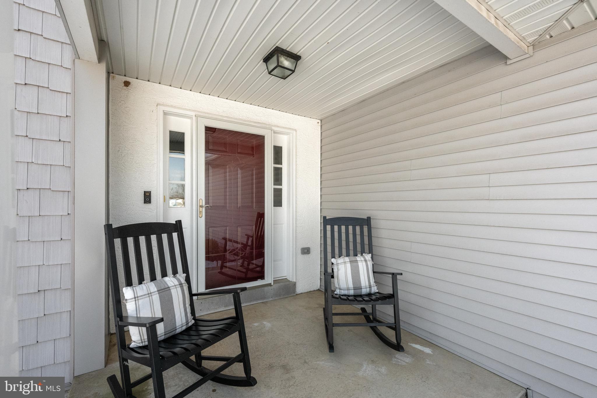 138 COBBLESTONE DRIVE