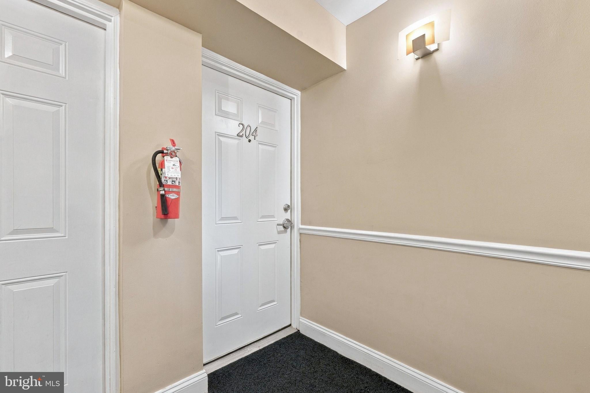 617 JEFFERSON STREET NW 204