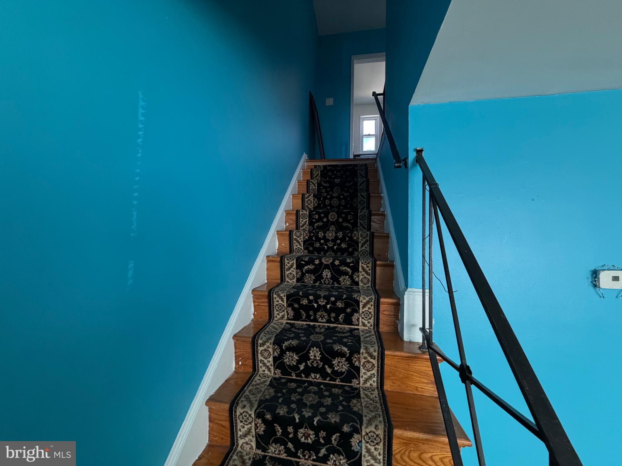 WOOD MANOR - Residential