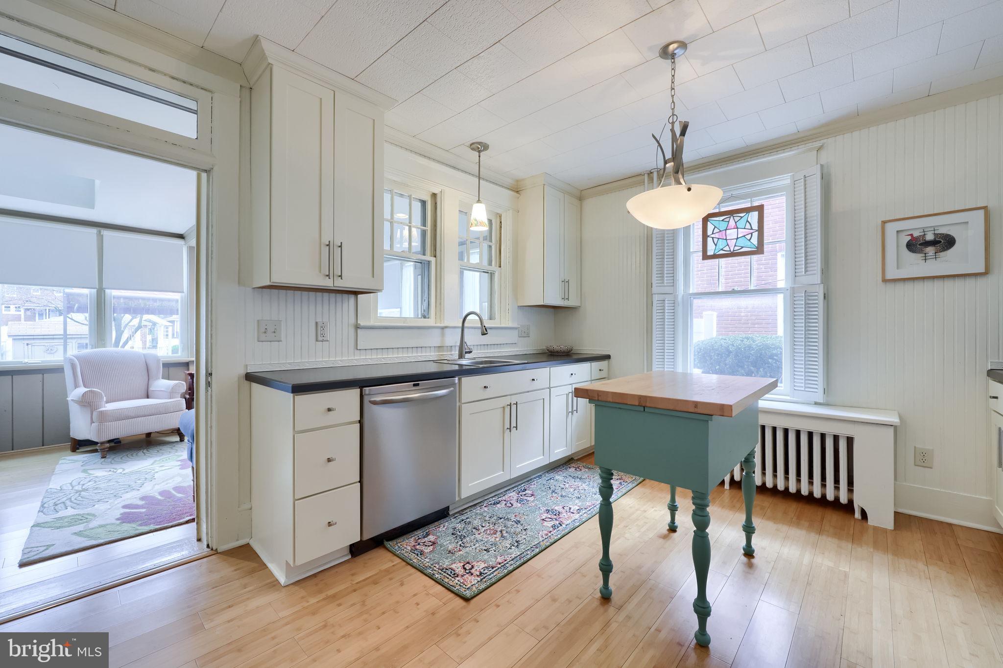 COLUMBIA - Residential