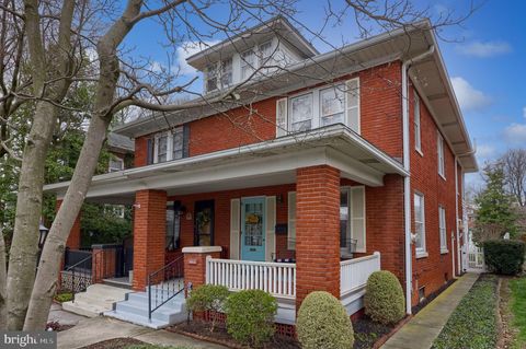 1013 LOCUST STREET COLUMBIA PA 17512