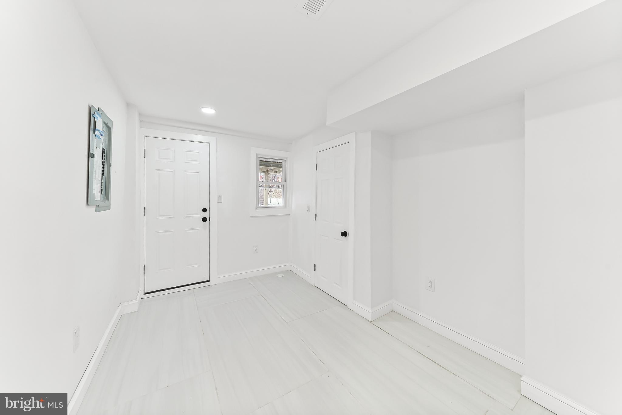 OVERBROOK - Residential