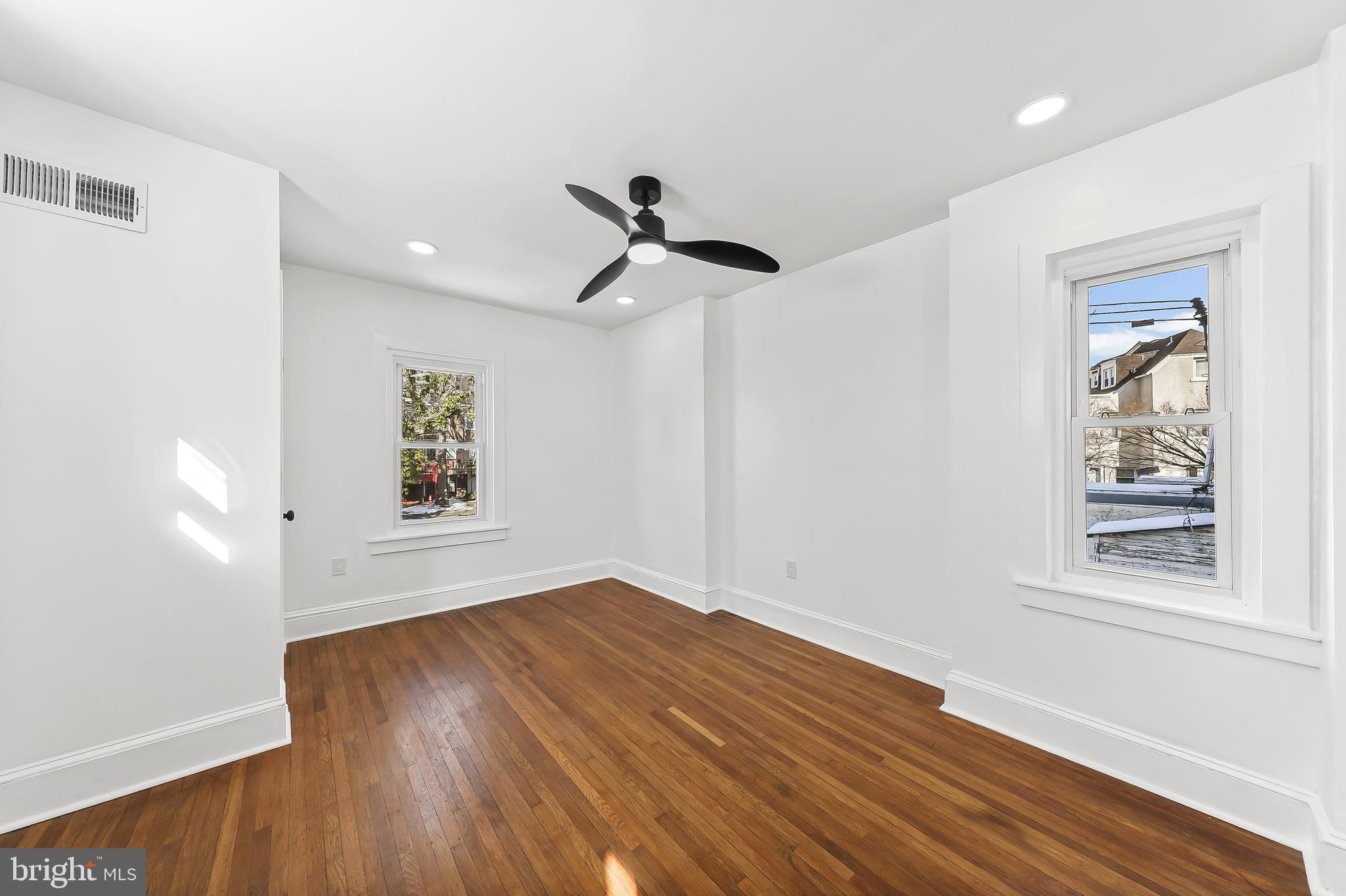 OVERBROOK - Residential