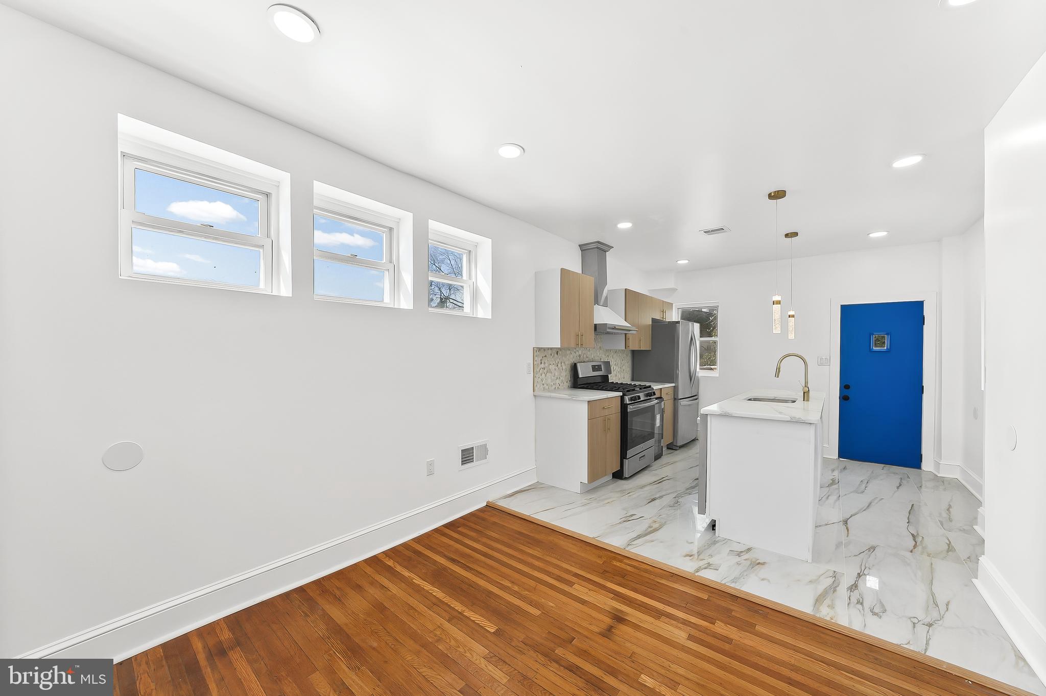 OVERBROOK - Residential