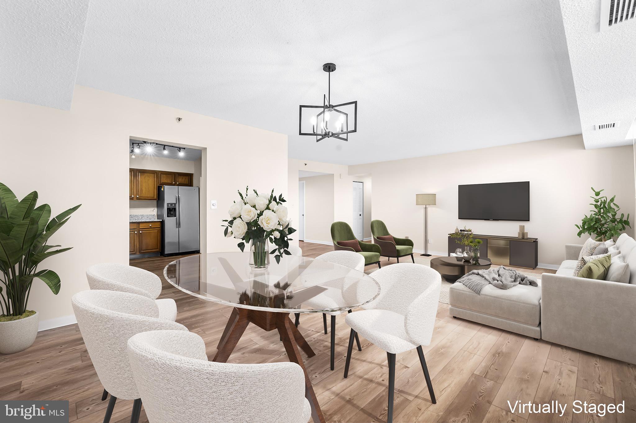 SKYLINE HOUSE - Residential