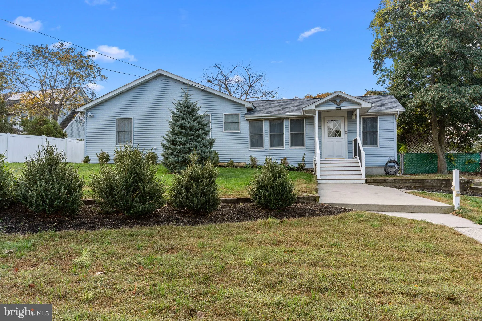 Belmar, New Jersey 07719, United States, 3 Bedrooms Bedrooms, ,2 BathroomsBathrooms,Residential,Active,233846