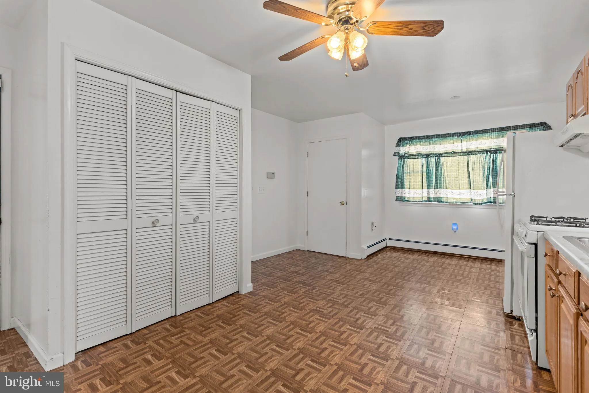 Belmar, New Jersey 07719, United States, 3 Bedrooms Bedrooms, ,2 BathroomsBathrooms,Residential,Active,233846