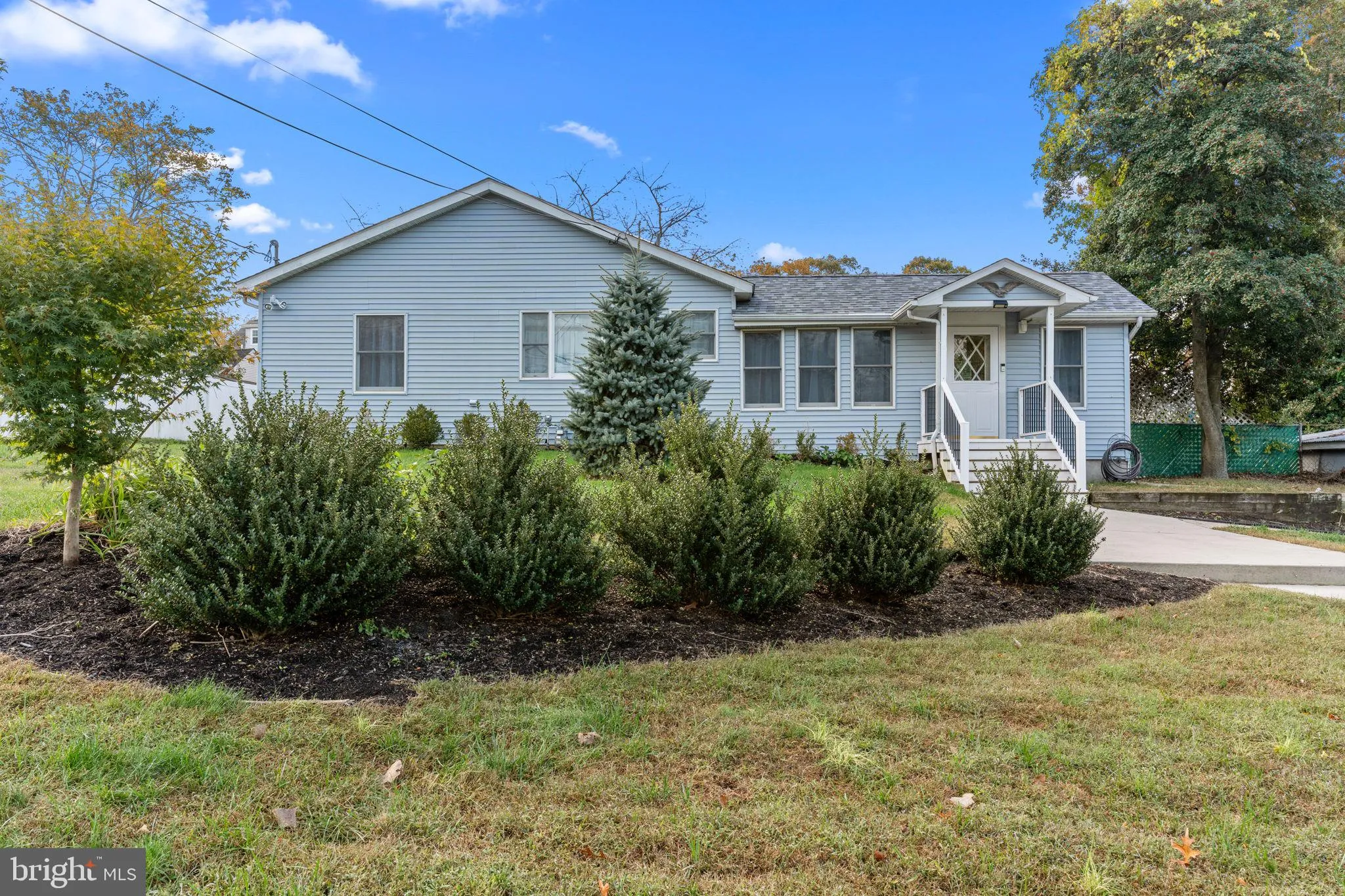 Belmar, New Jersey 07719, United States, 3 Bedrooms Bedrooms, ,2 BathroomsBathrooms,Residential,Active,233846