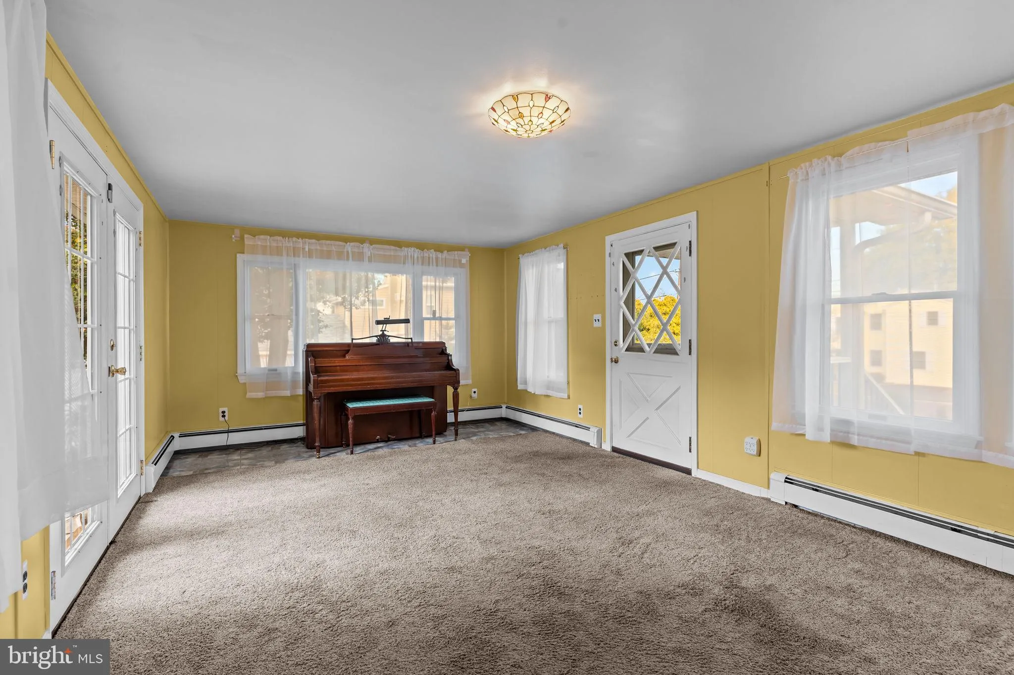 Belmar, New Jersey 07719, United States, 3 Bedrooms Bedrooms, ,2 BathroomsBathrooms,Residential,Active,233846