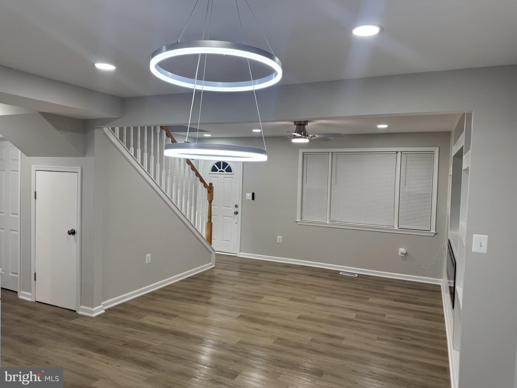 OLE LONGFIELD - Residential