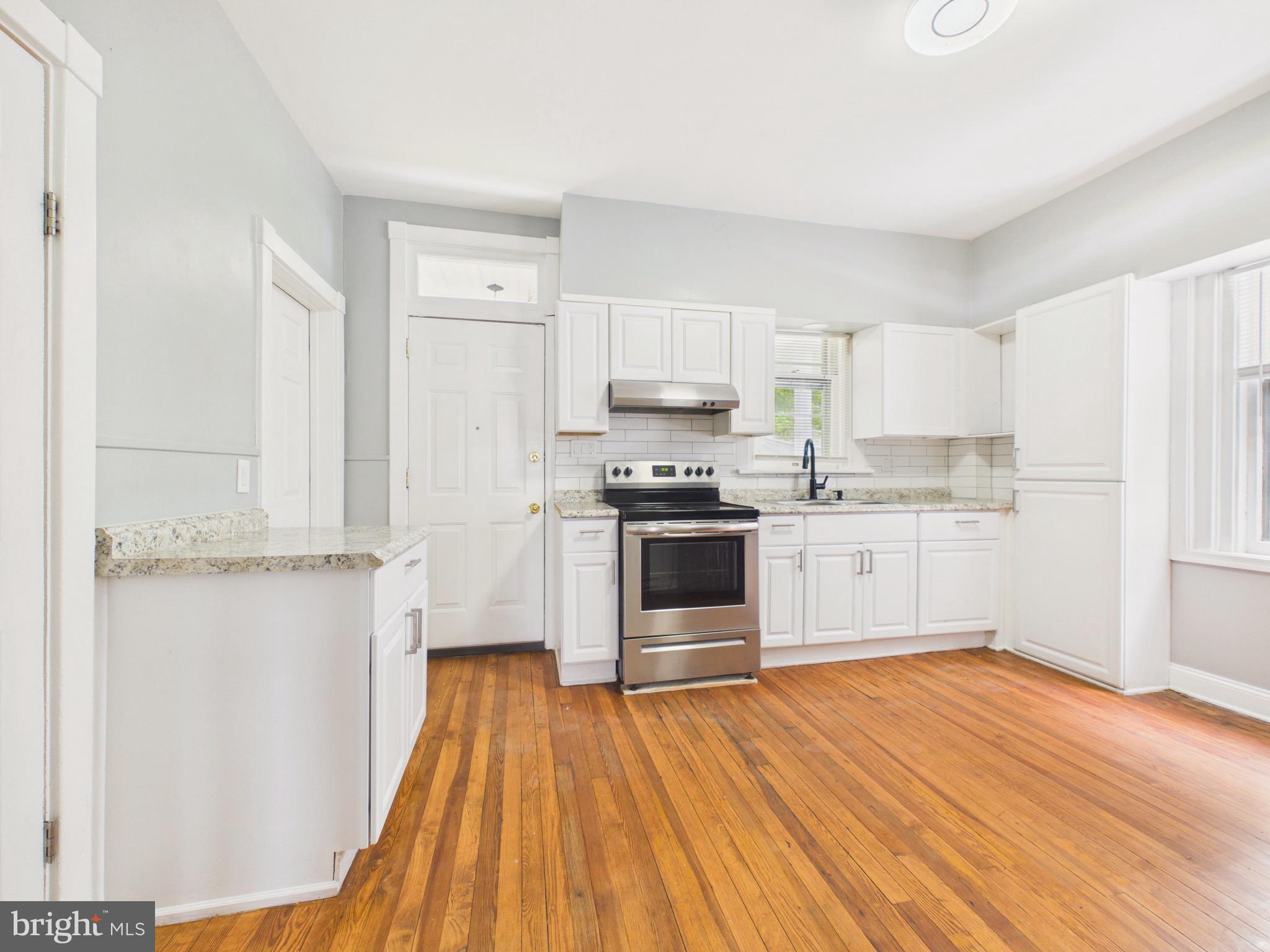 2203 WALNUT STREET