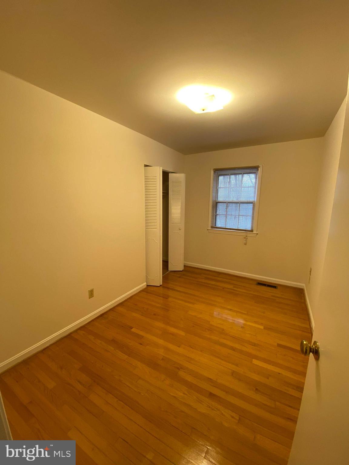 OLDE GREENWICH - Residential Lease