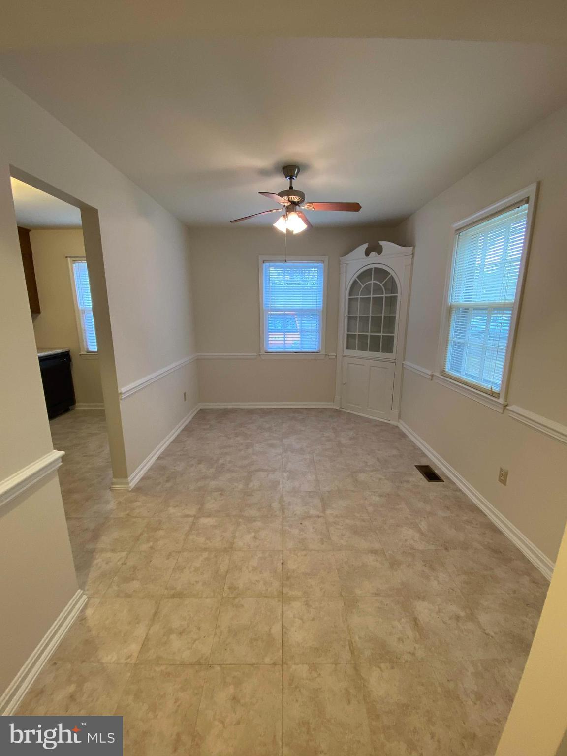 OLDE GREENWICH - Residential Lease